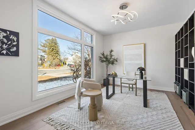 736 Sherbourne Rd, Ottawa 5