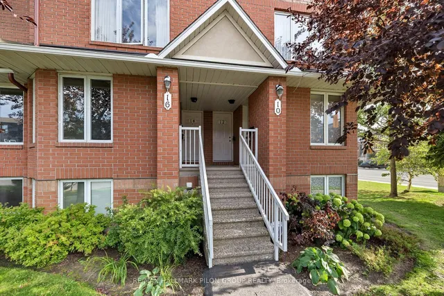 10 Lakepointe Dr, Orleans 2