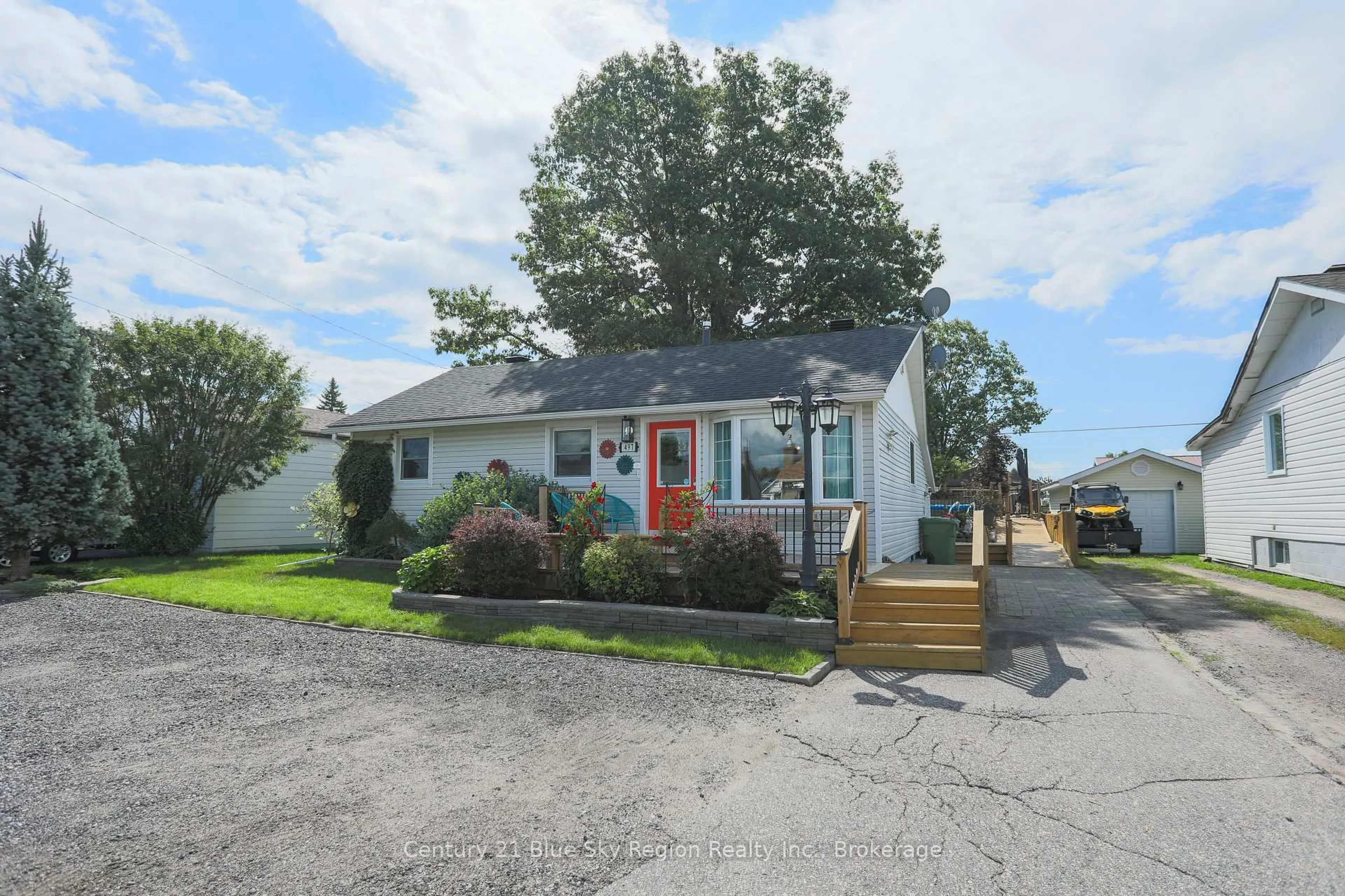 Unknown for 497 Montrose Ave, North Bay Ontario P1B 7E8