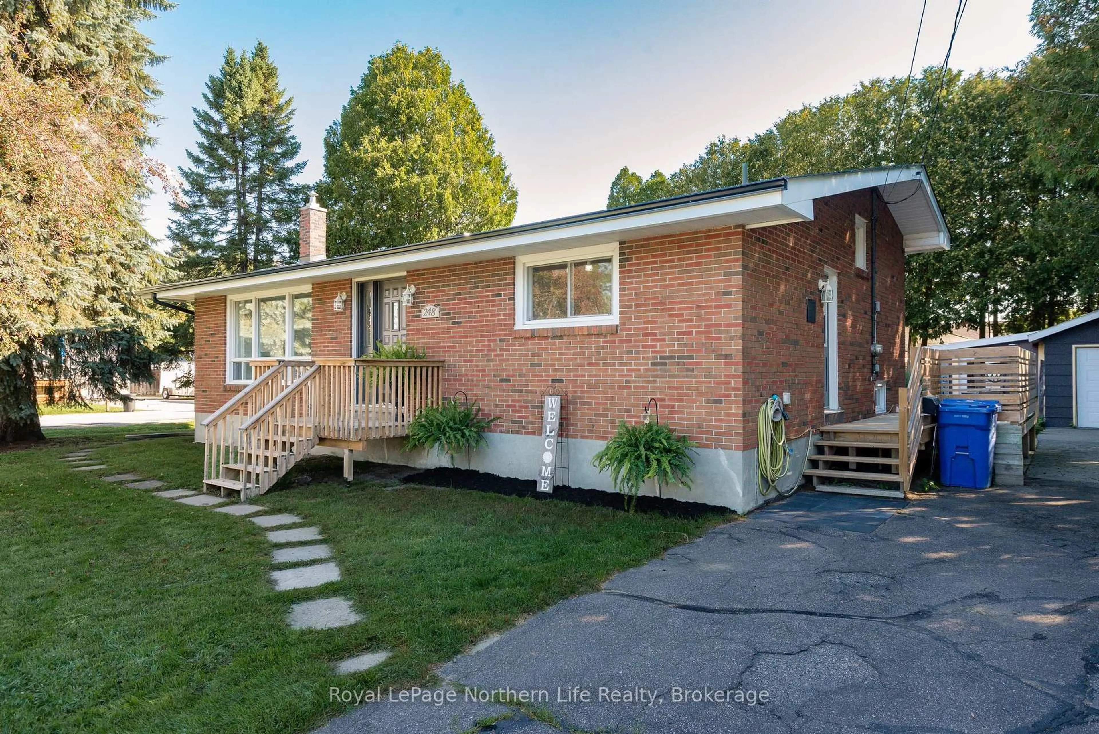 Home with brick exterior material, street for 248 Lee Ave, North Bay Ontario P1A 2K8