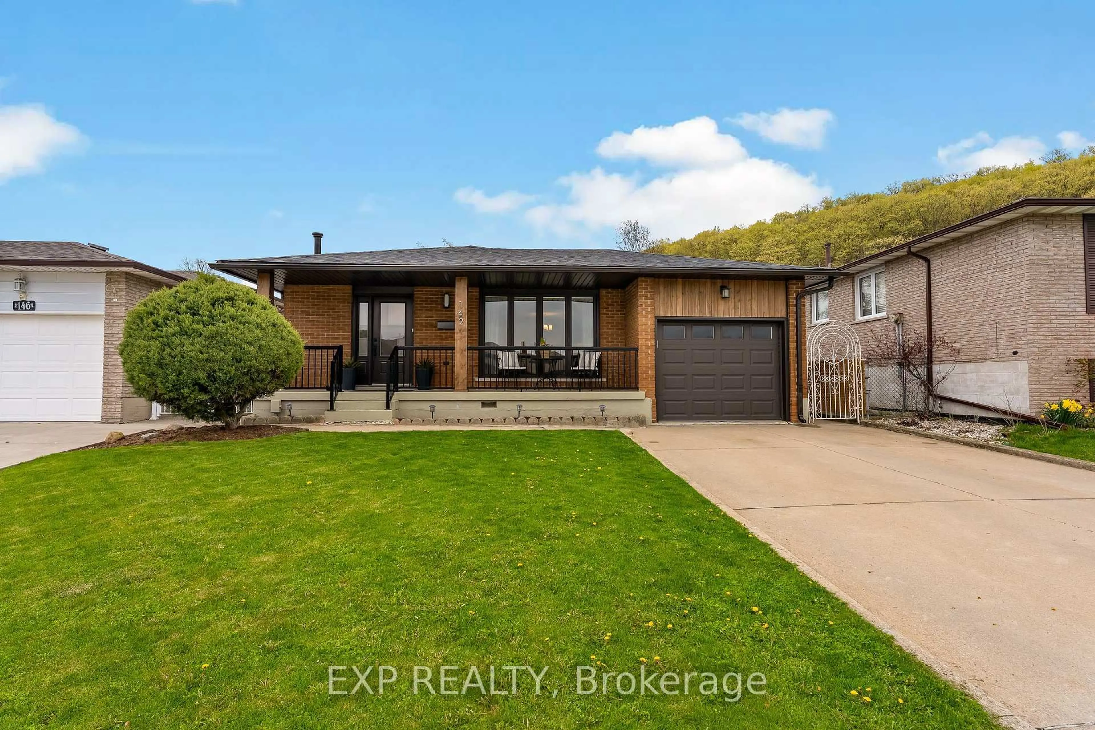 Home with brick exterior material, street for 142 Marcella Cres, Hamilton Ontario L8K 6G3