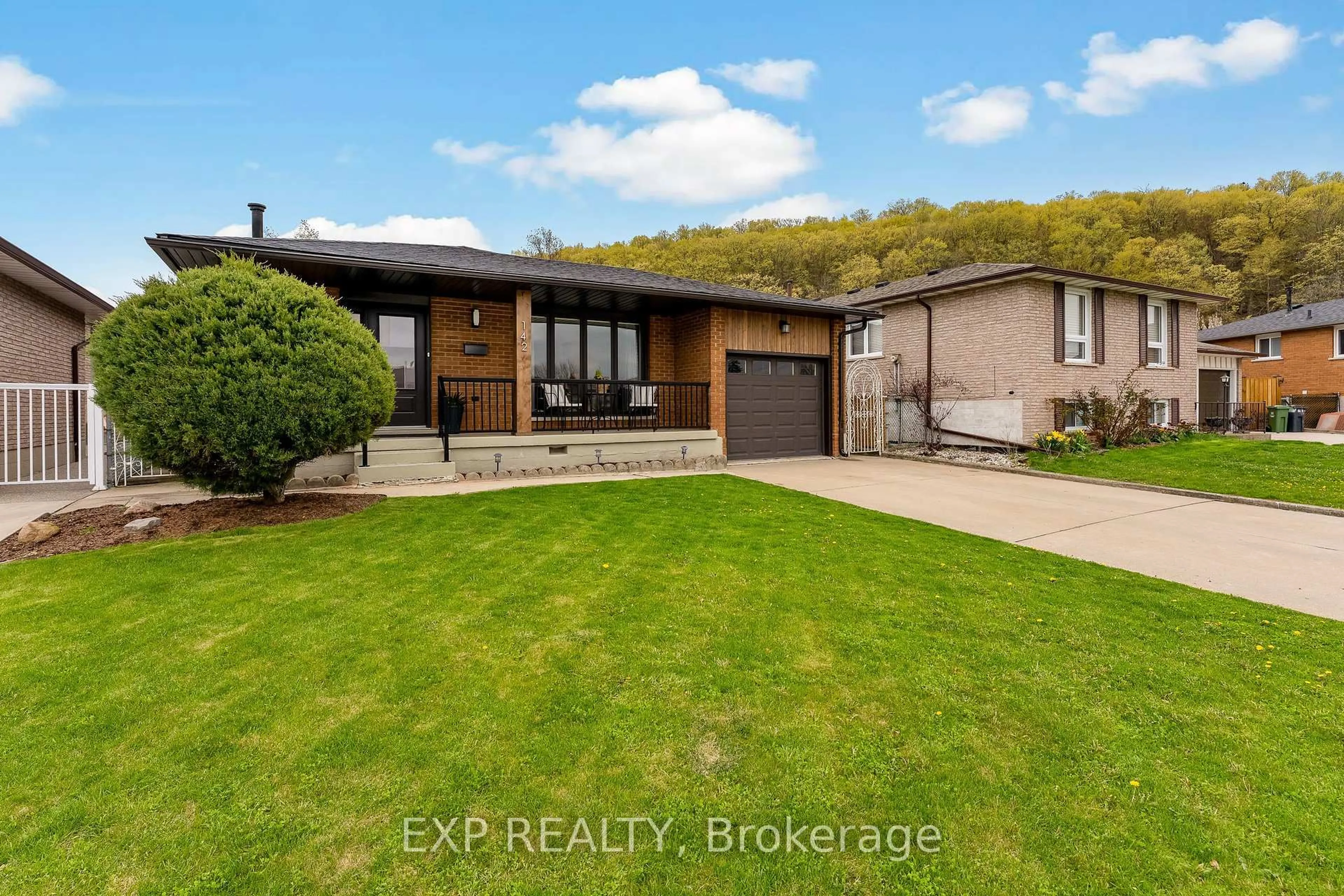 Unknown for 142 Marcella Cres, Hamilton Ontario L8K 6G3