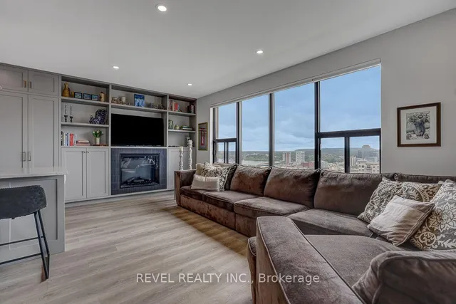 556 Laurier Ave #2003, Ottawa 5