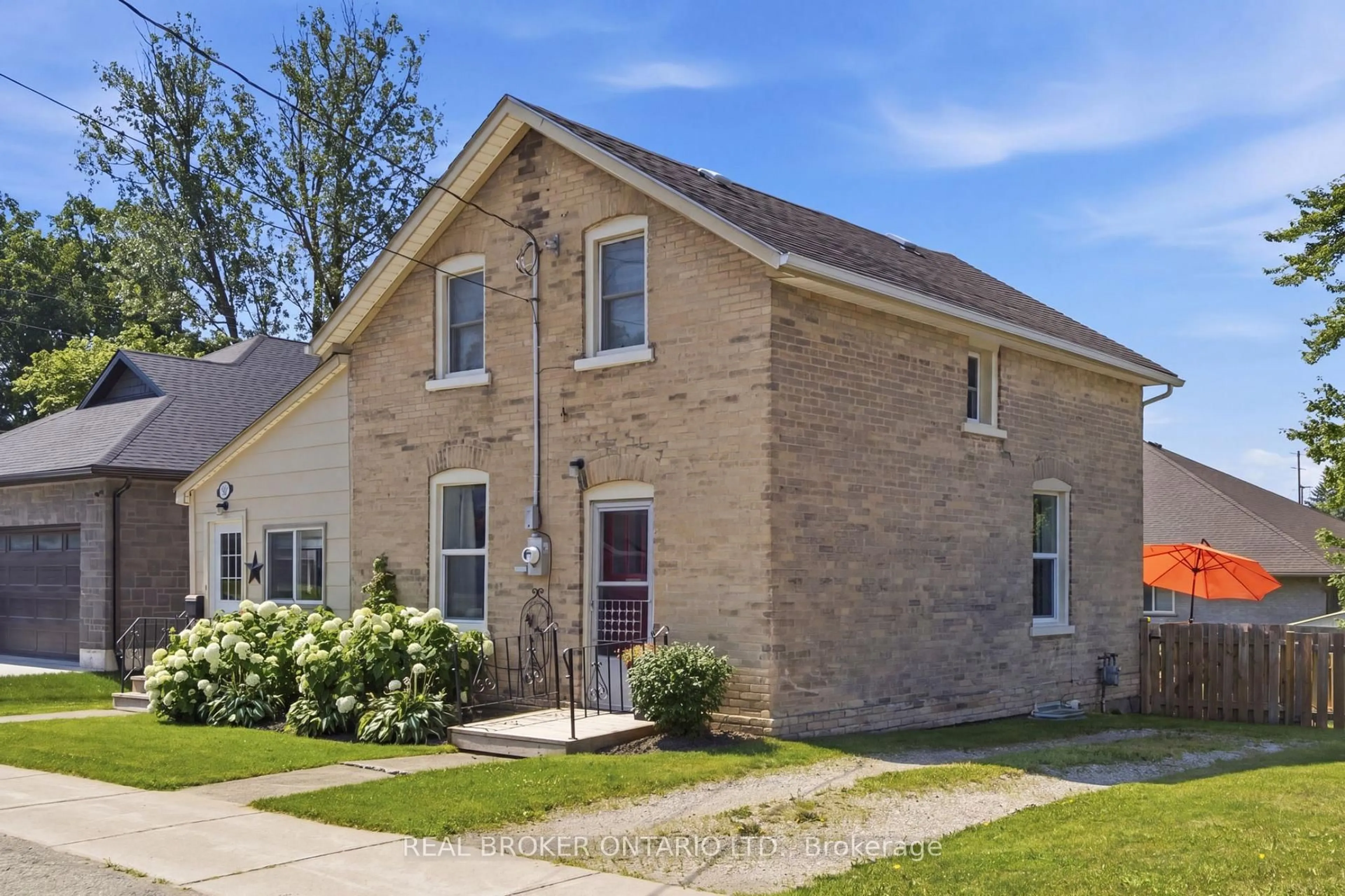 Home with brick exterior material, street for 520 Elma St, North Perth Ontario N4W 1W3