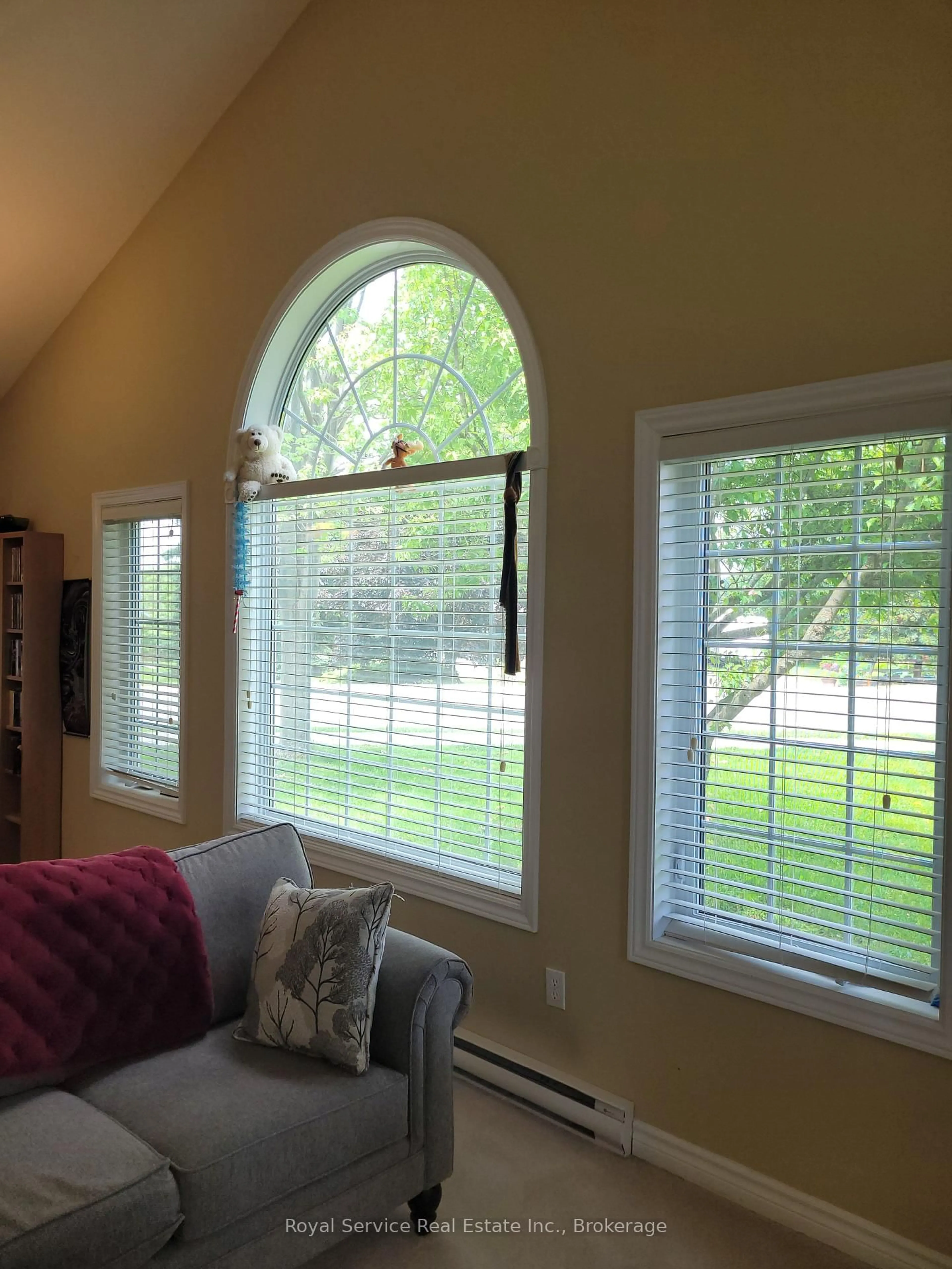 A pic of a room for 325 Densmore Rd #102, Cobourg Ontario K9A 0E4