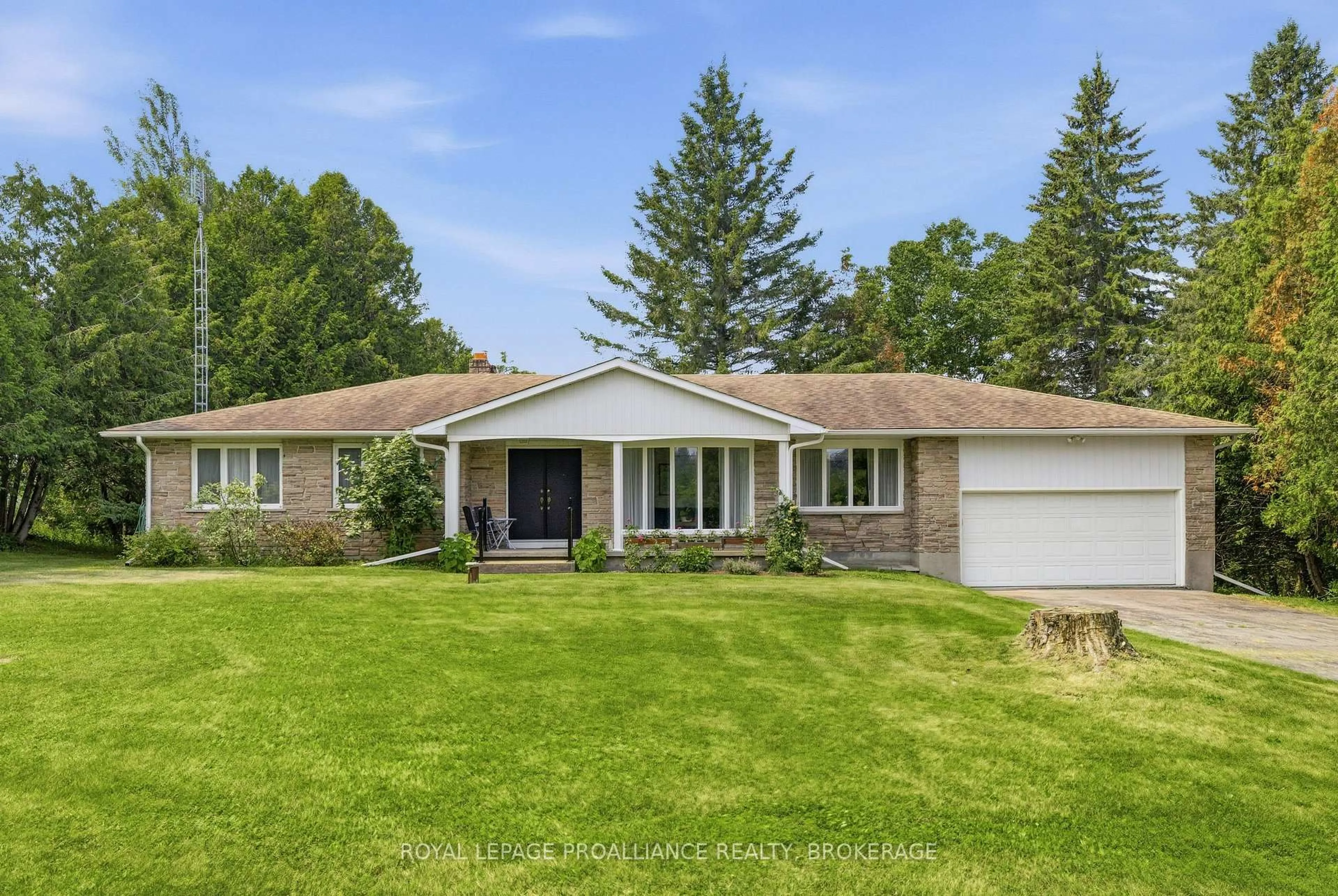 A pic from outside/outdoor area/front of a property/back of a property/a pic from drone, street for 3403 Road 38, Mcdonalds Corners Ontario K0H 1M0