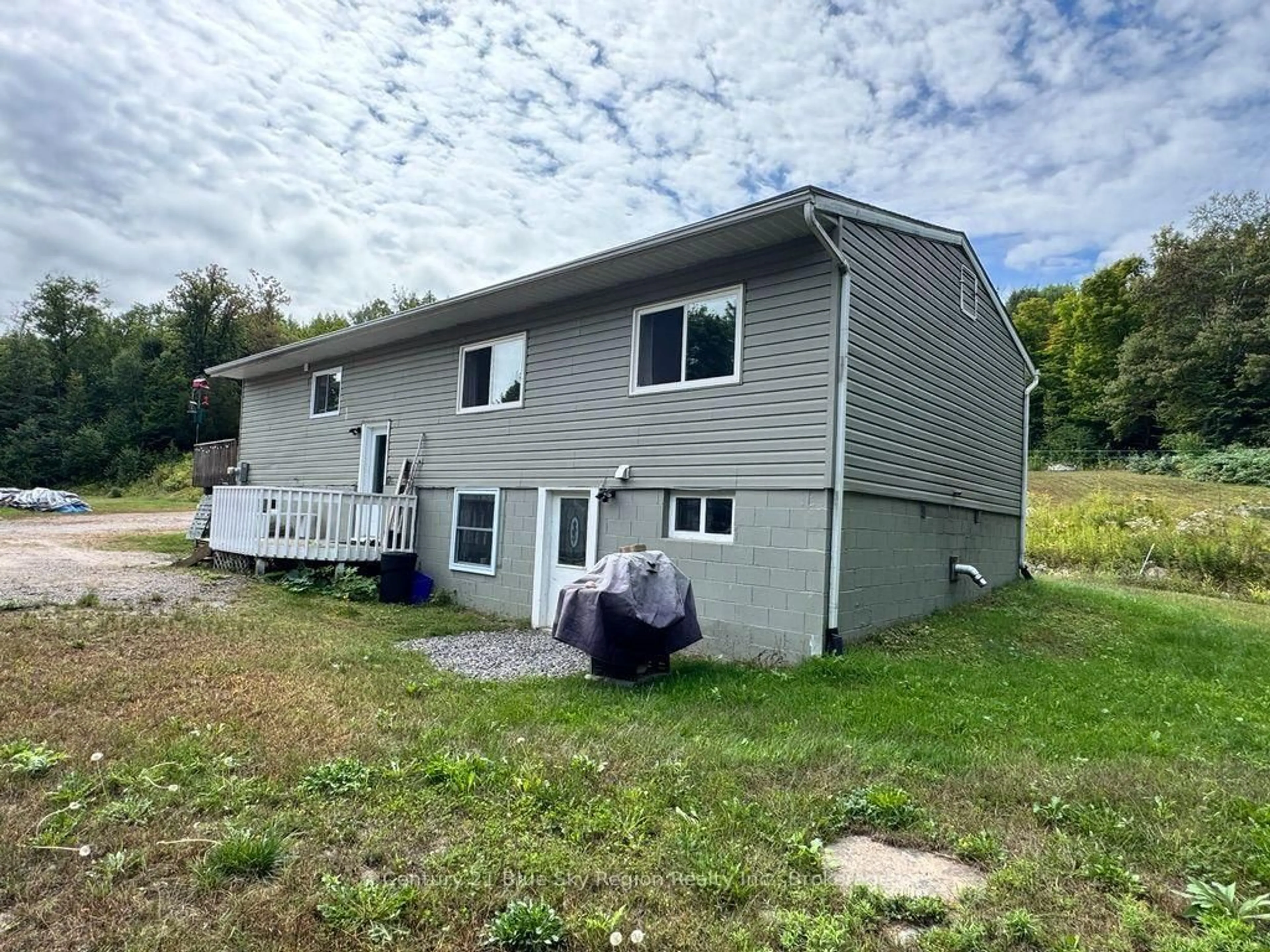 Home with vinyl exterior material, unknown for 170 Beaudry Rd, Mattawan Ontario P0H 1V0