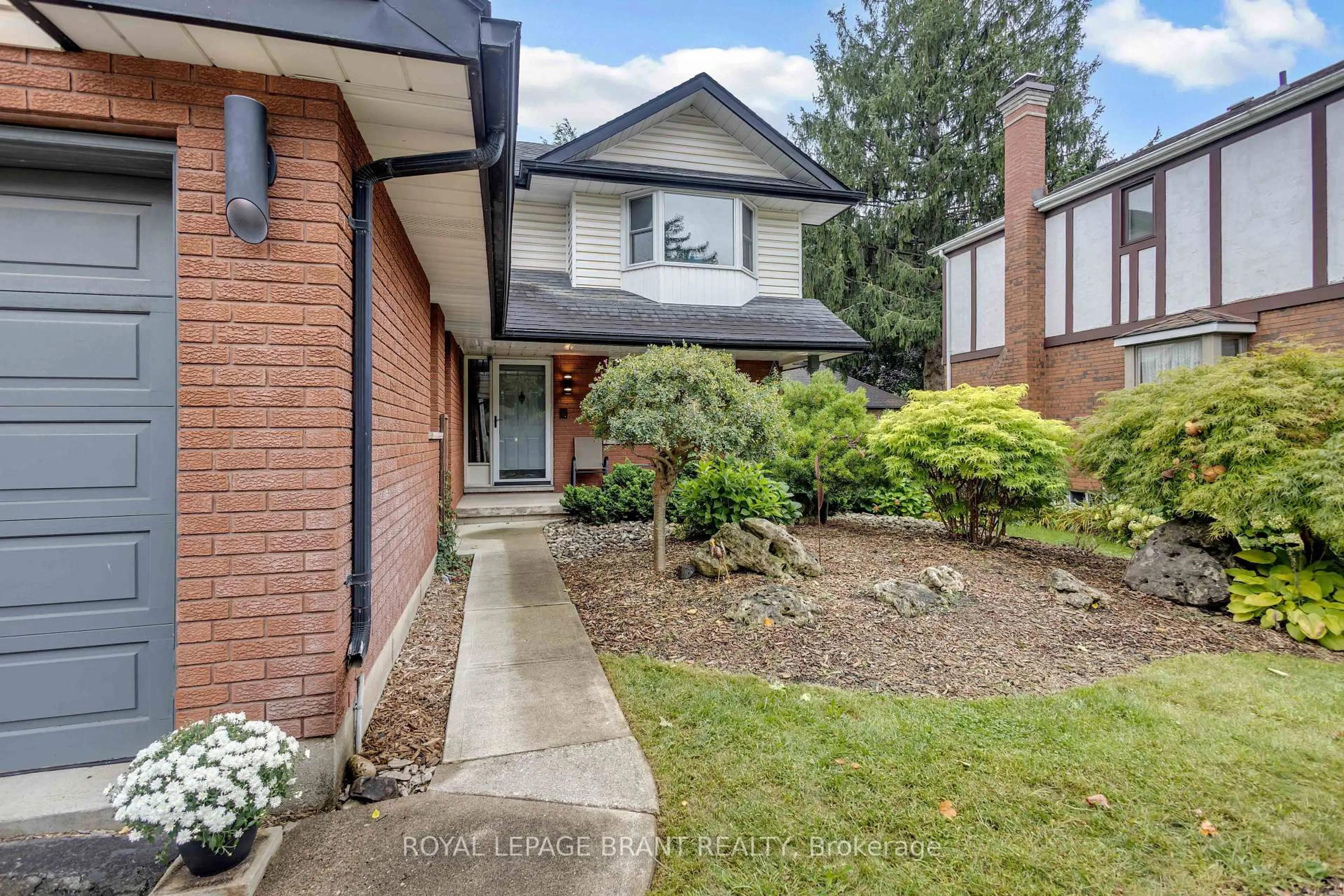 Home with brick exterior material, street for 490 Devonshire Ave, Woodstock Ontario N4S 5P8