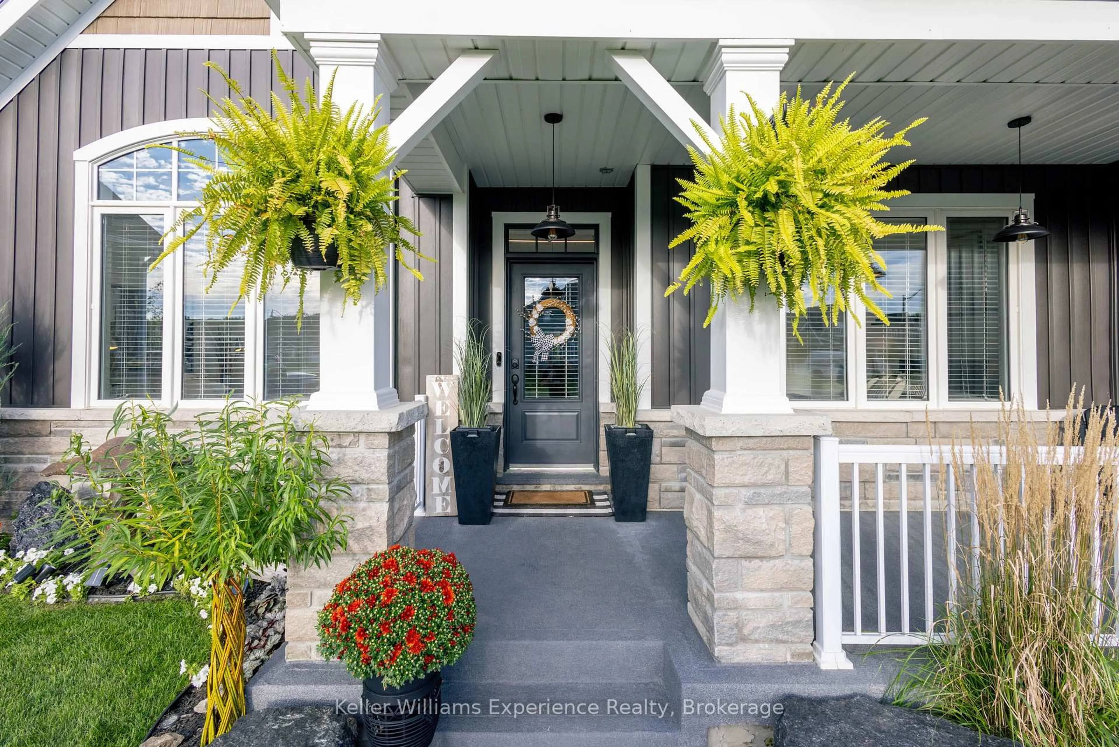 Indoor entryway for 38 Dyer Cres, Bracebridge Ontario P1L 0N4