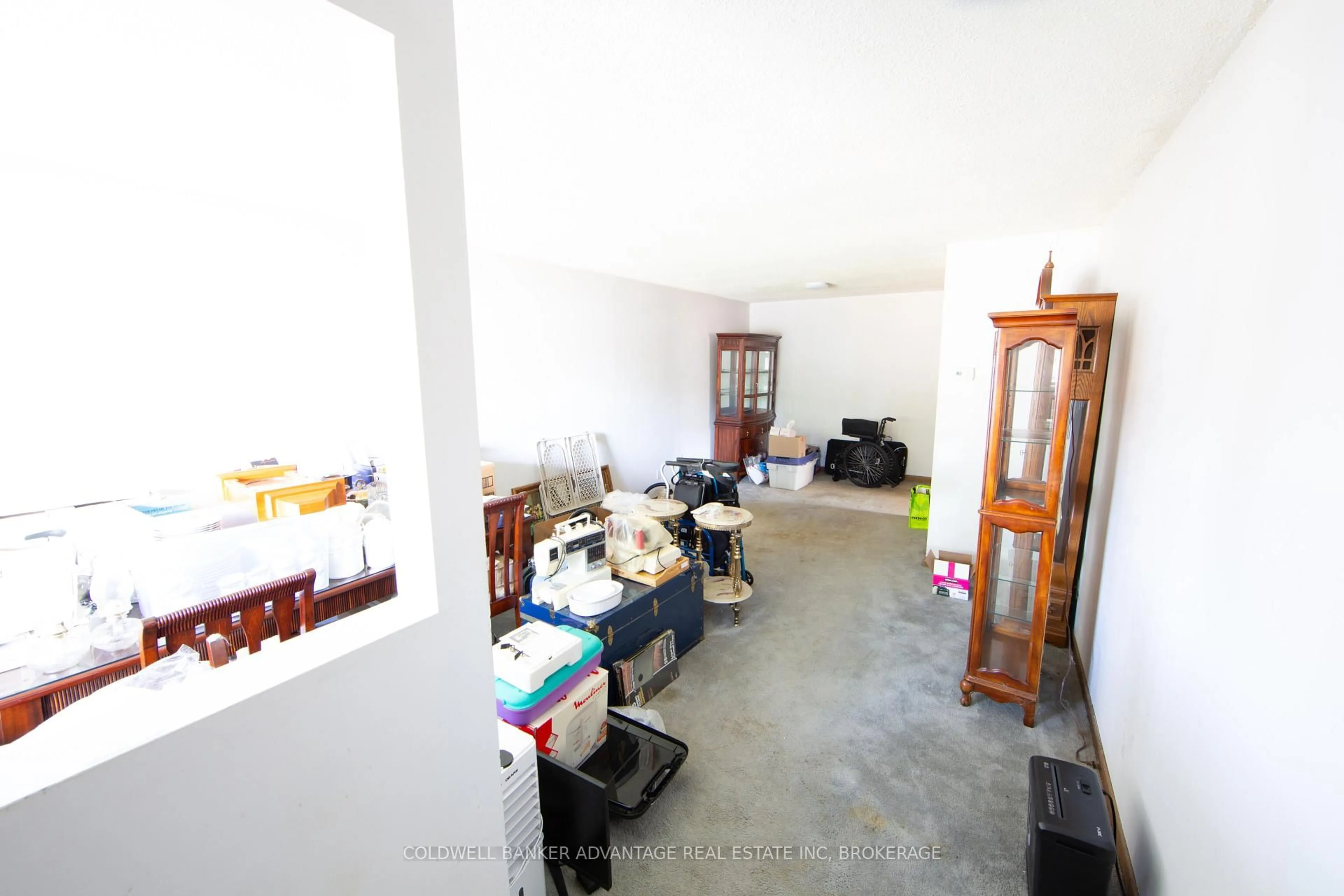 A pic of a room for 140 Commercial St, Welland Ontario L3B 5Z3