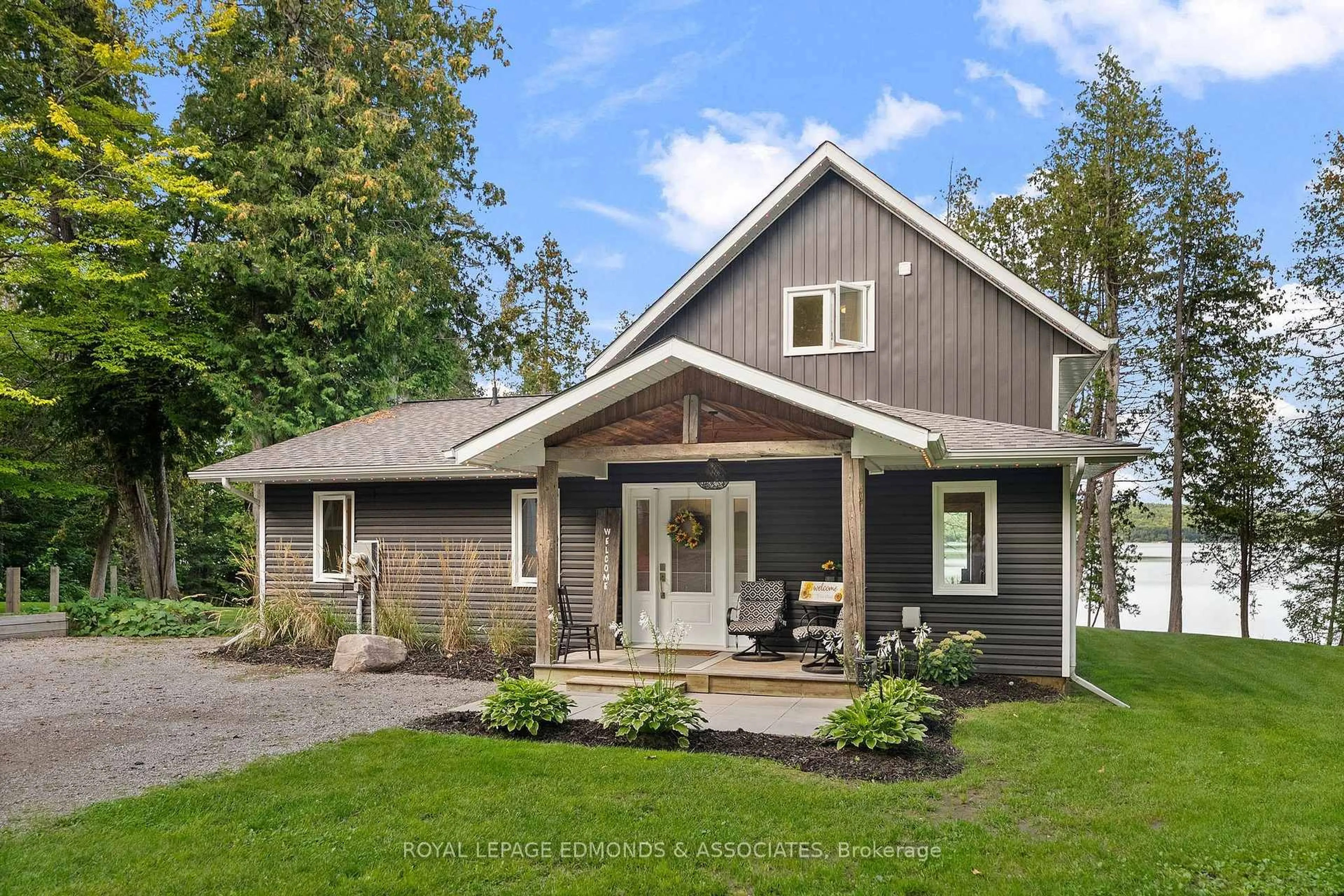 Home with vinyl exterior material, street for 106 Whites Beach Tr, Westmeath Ontario K0J 2L0