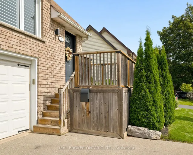 27 Nickolas Cres, Cambridge 4