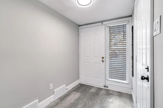 1399 COMMISSIONERS Rd #26, London South 4