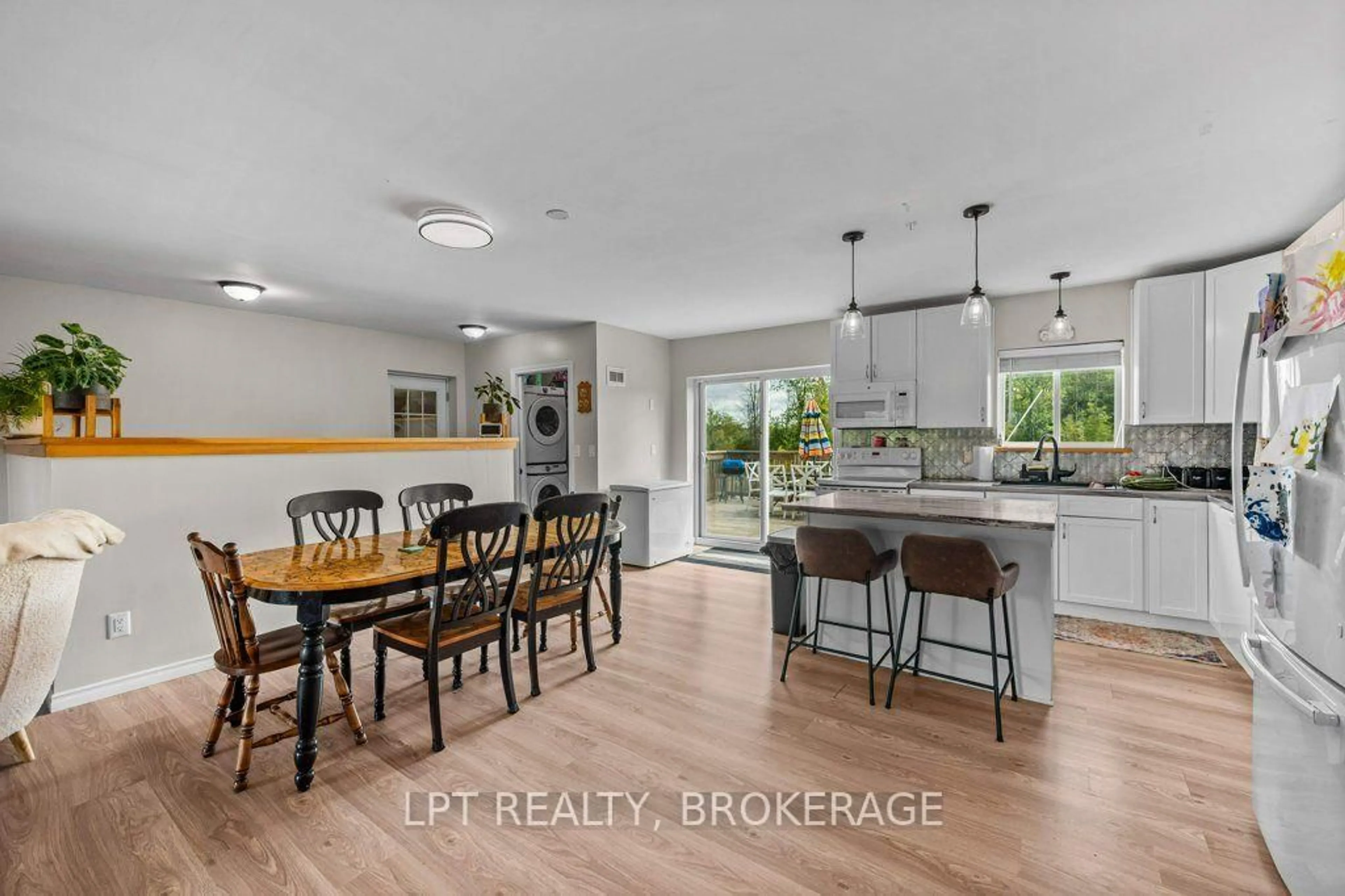 Open concept kitchen, unknown for 3284 County Road 14 Rd, Kaladar Ontario K0K 1Z0
