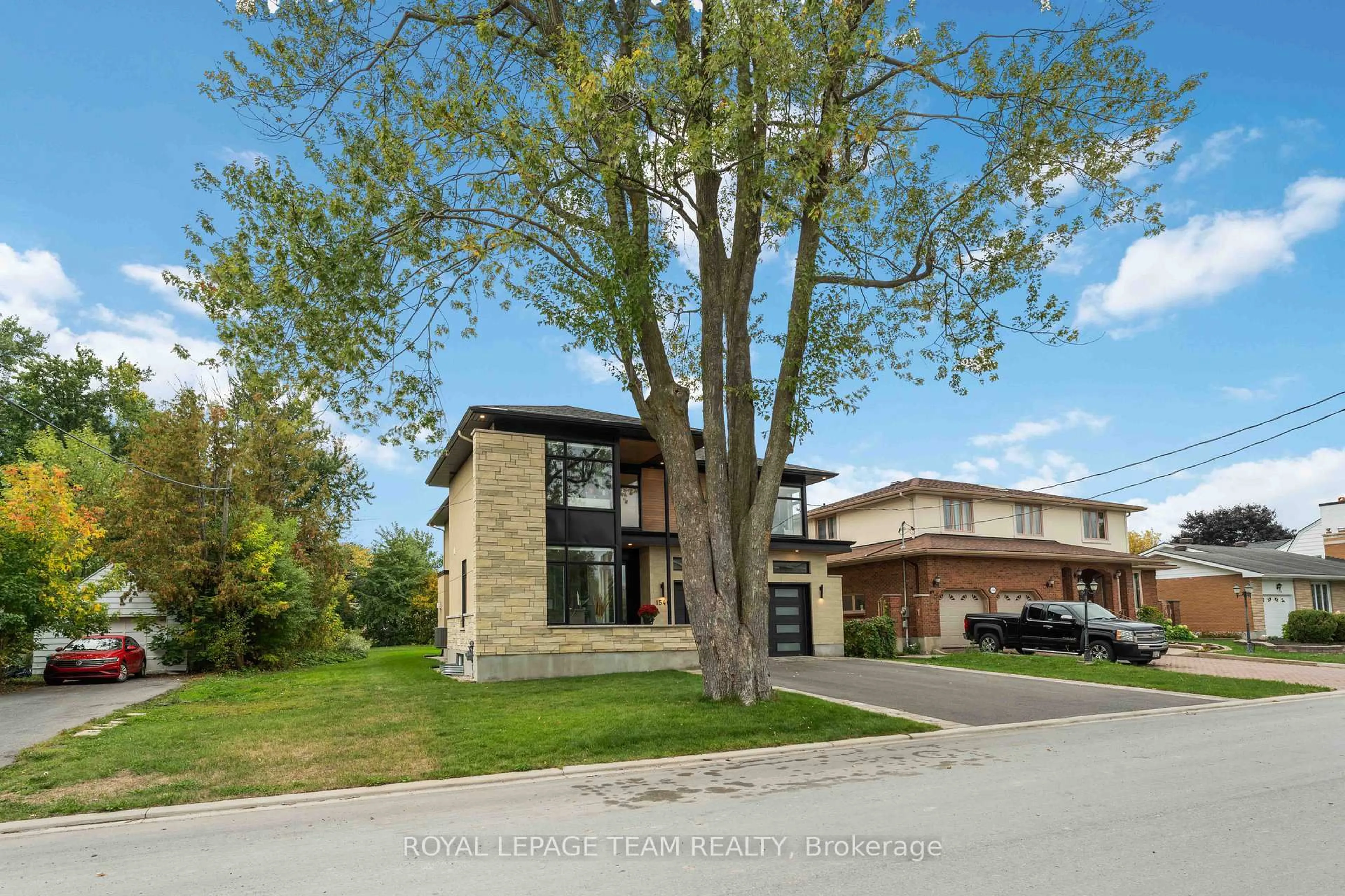 Home with brick exterior material, street for 1546 Claymor Ave, Ottawa Ontario K2C 1T1
