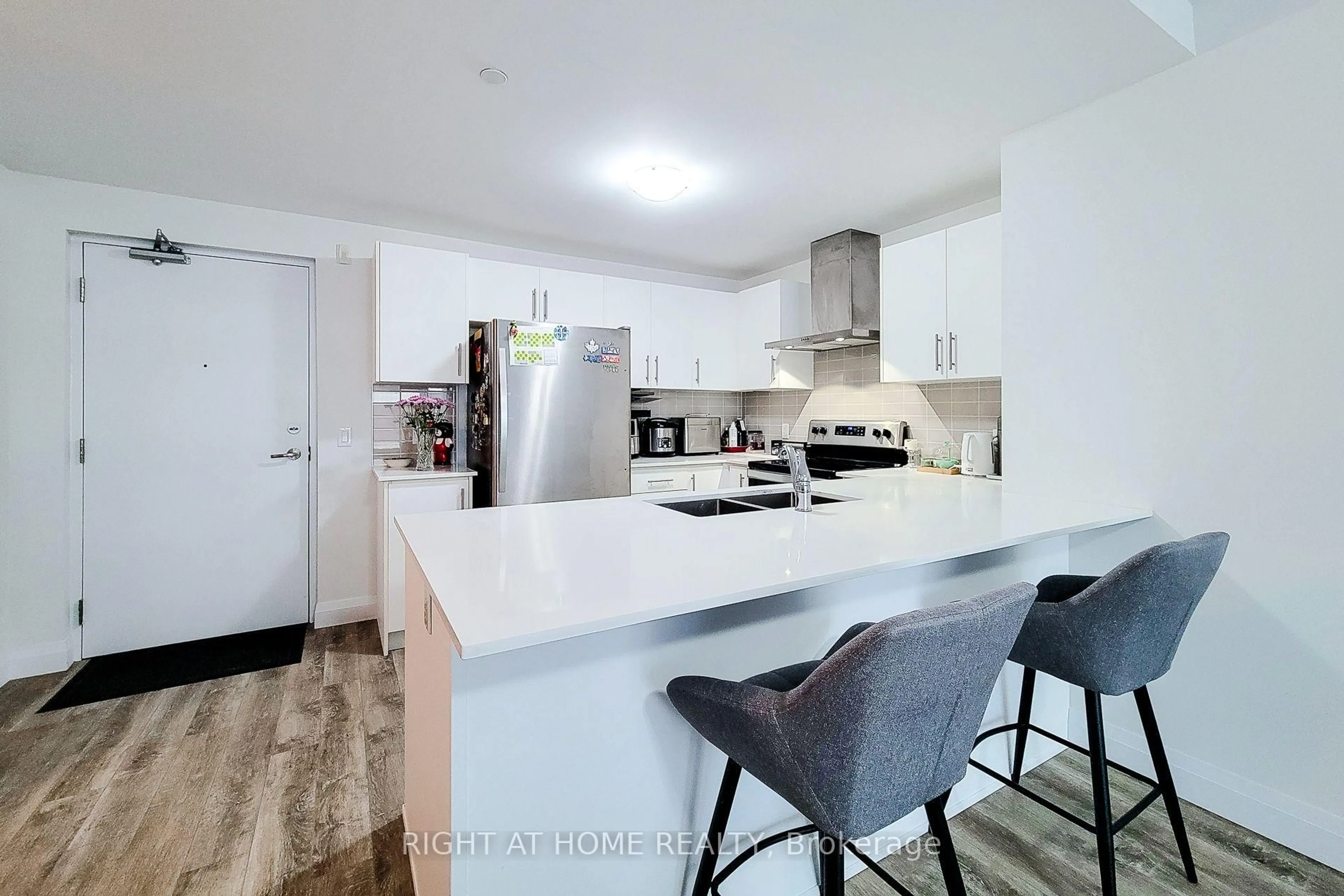 Open concept kitchen, unknown for 1 Redfern Aveenue Ave #217, Hamilton Ontario L9C 0E6