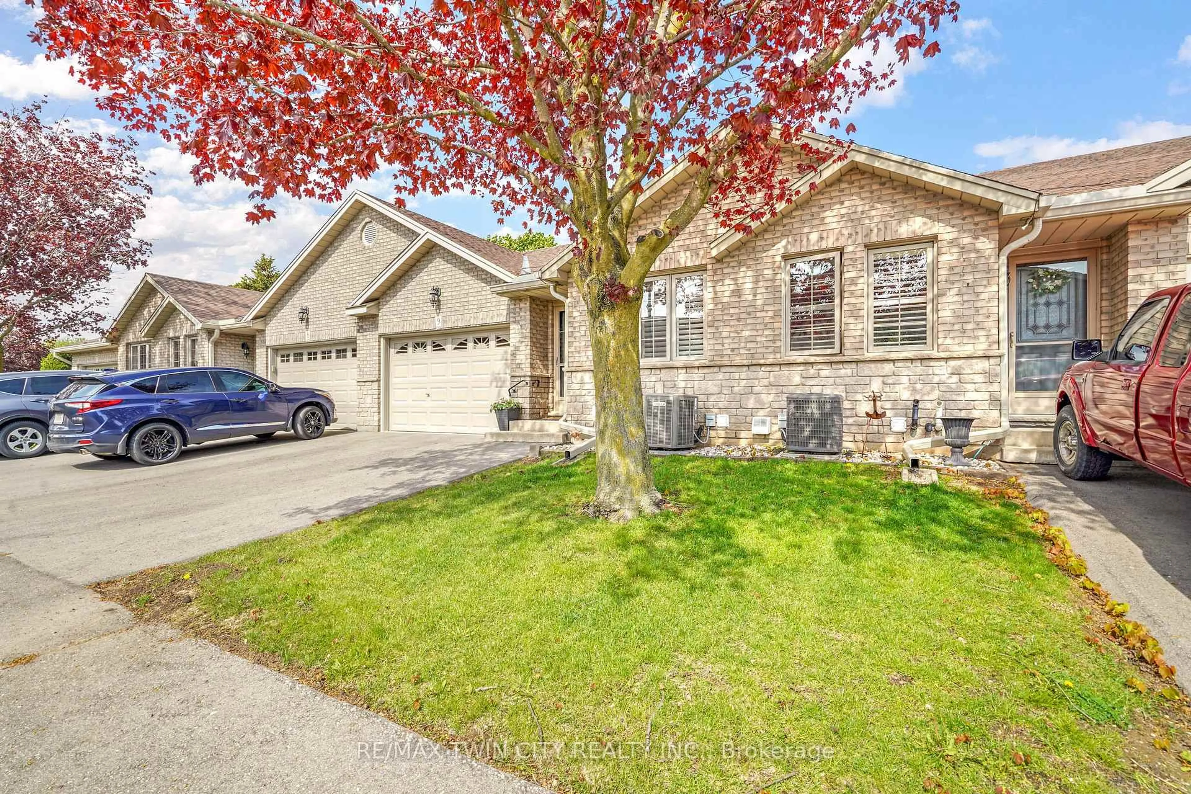 Unknown for 24 Griffiths Dr #9, Brant Ontario N3L 4C5
