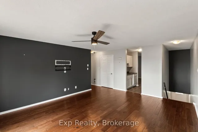 73 Lywood St #18, Cobden 5