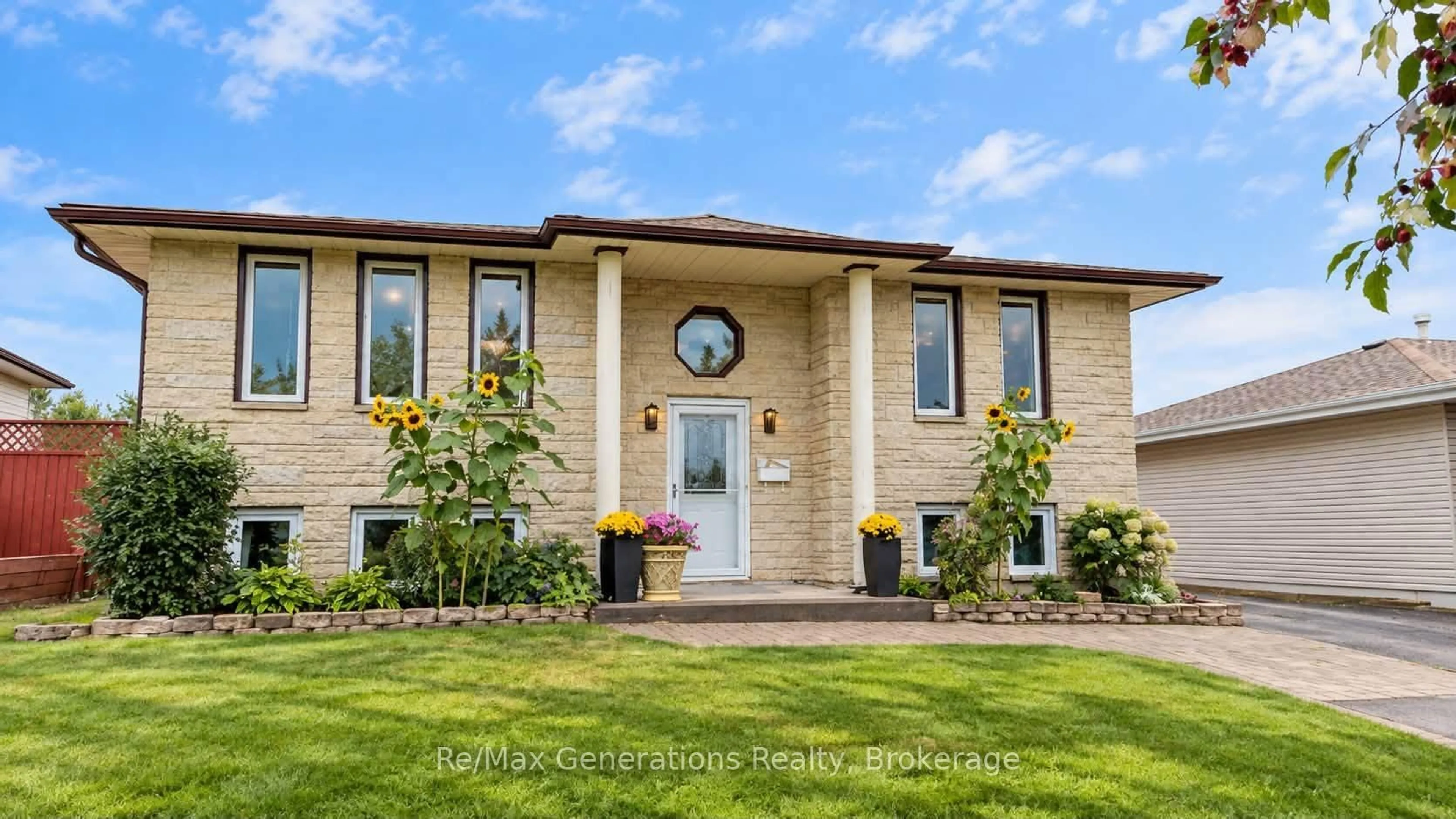 Home with brick exterior material, street for 151 Iris Cres, Thunder Bay Ontario P7A 8A1
