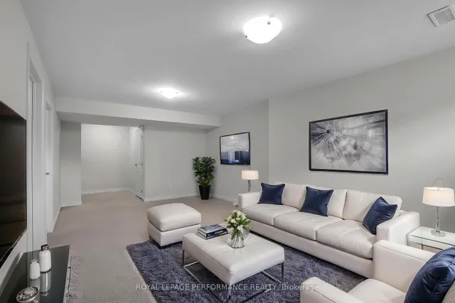 108 Wabikon Cres, Ottawa 2