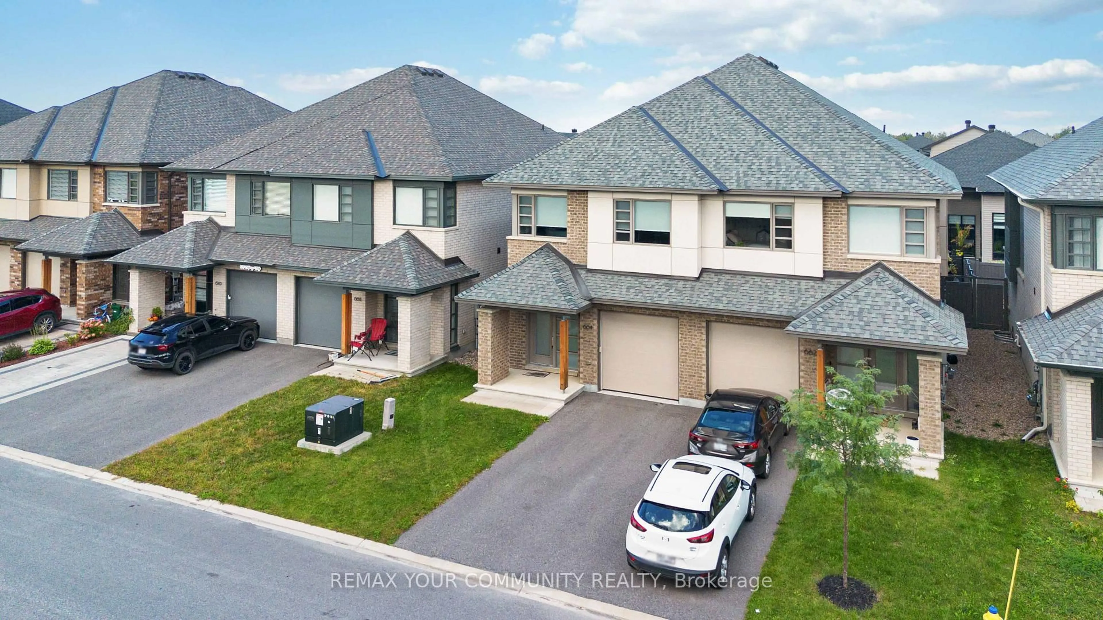 A pic from outside/outdoor area/front of a property/back of a property/a pic from drone, street for 664 Odyssey Way, Ottawa Ontario K1T 0T5