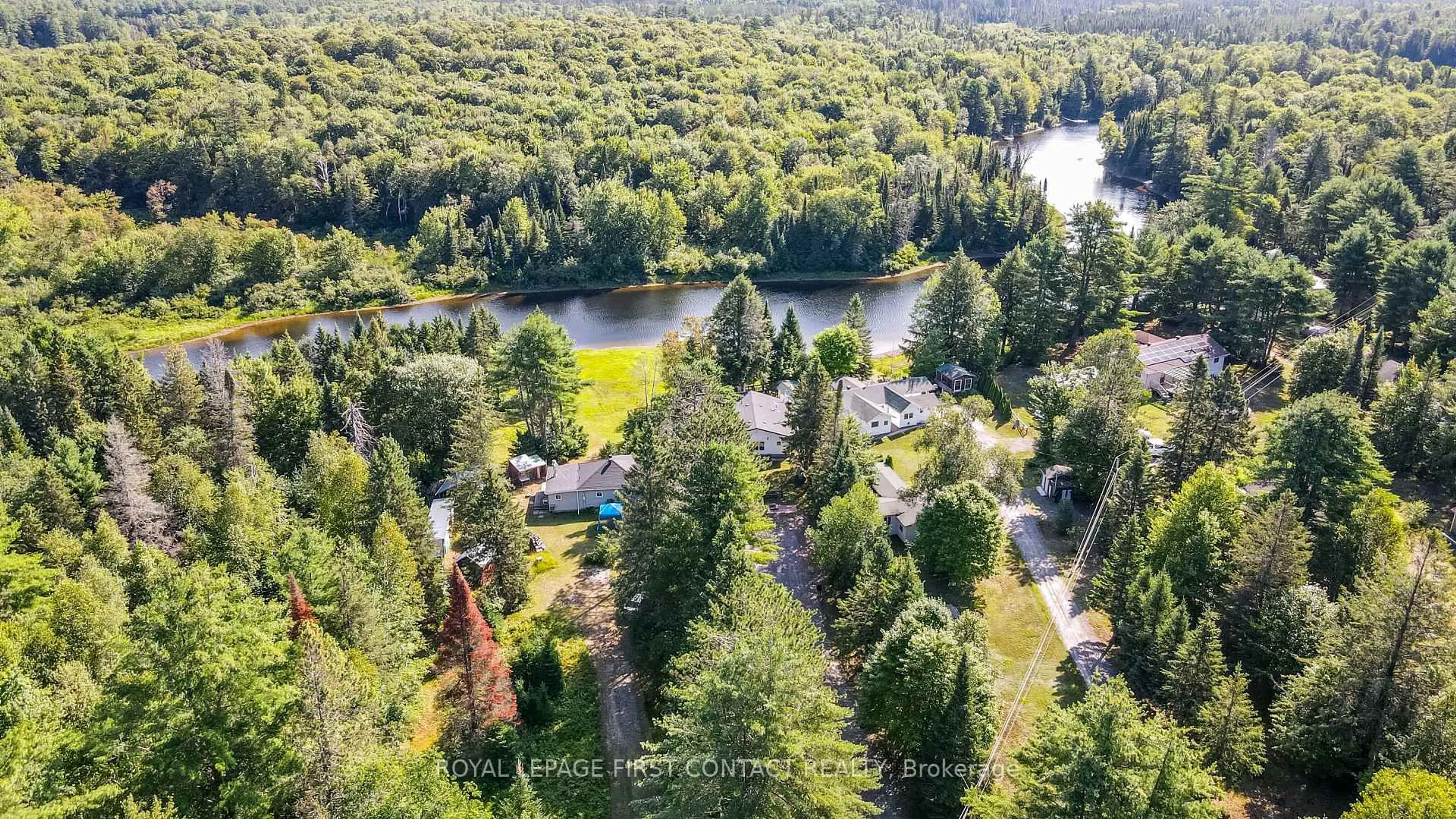 A pic from outside/outdoor area/front of a property/back of a property/a pic from drone, water/lake/river/ocean view for 1088 Colony Rd, Lake of Bays Ontario P1L 1X3