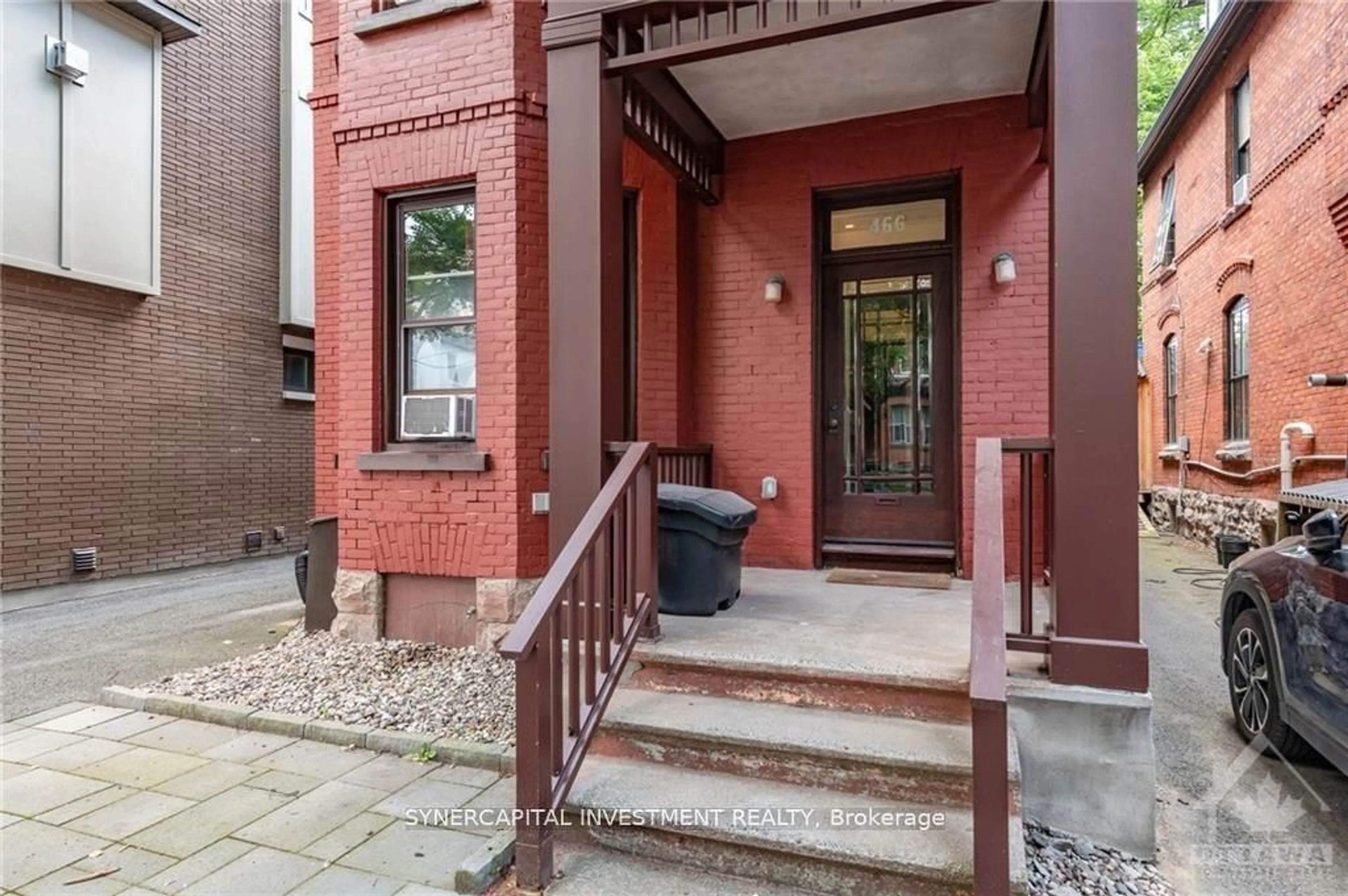 Unknown for 466 MACLAREN St, Ottawa Ontario K1R 5K6