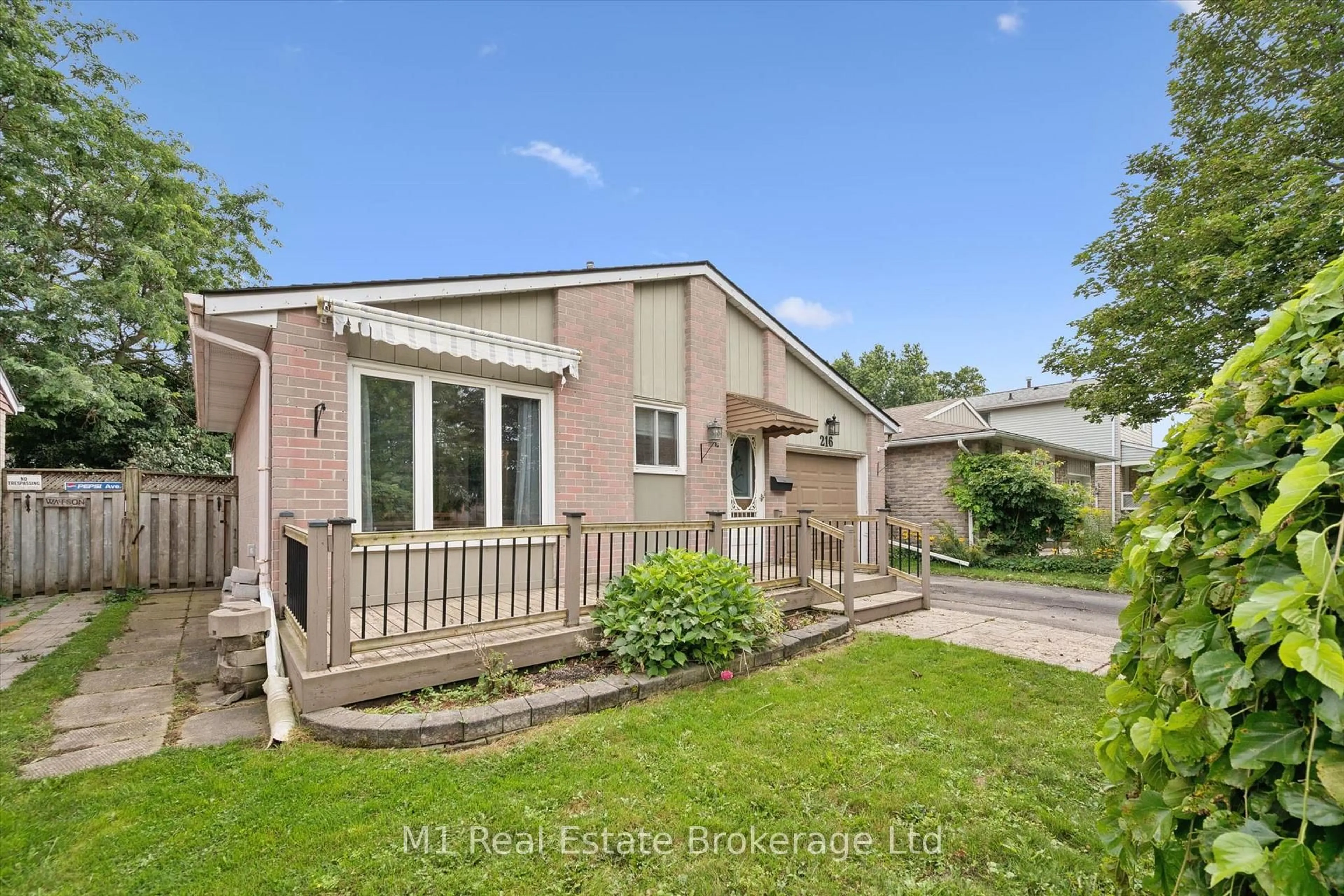 Unknown for 216 Parkside Dr, Centre Wellington Ontario N1M 3E8