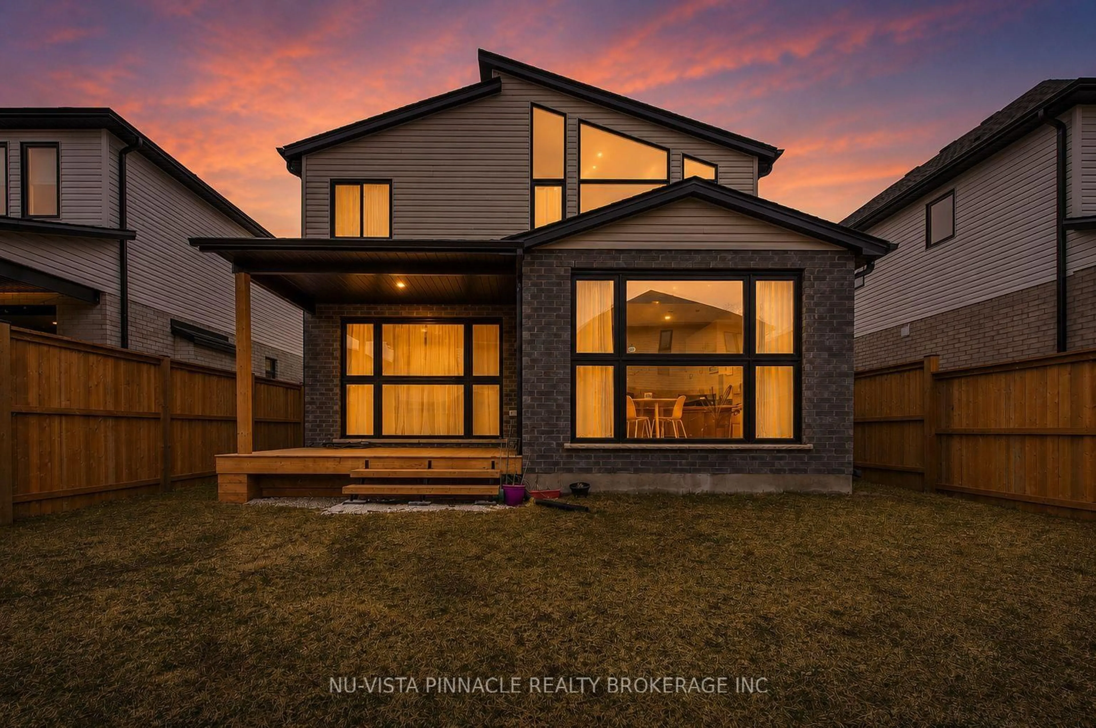 Home with brick exterior material, building for 1777 Brayford Ave, London South Ontario N6K 0H4