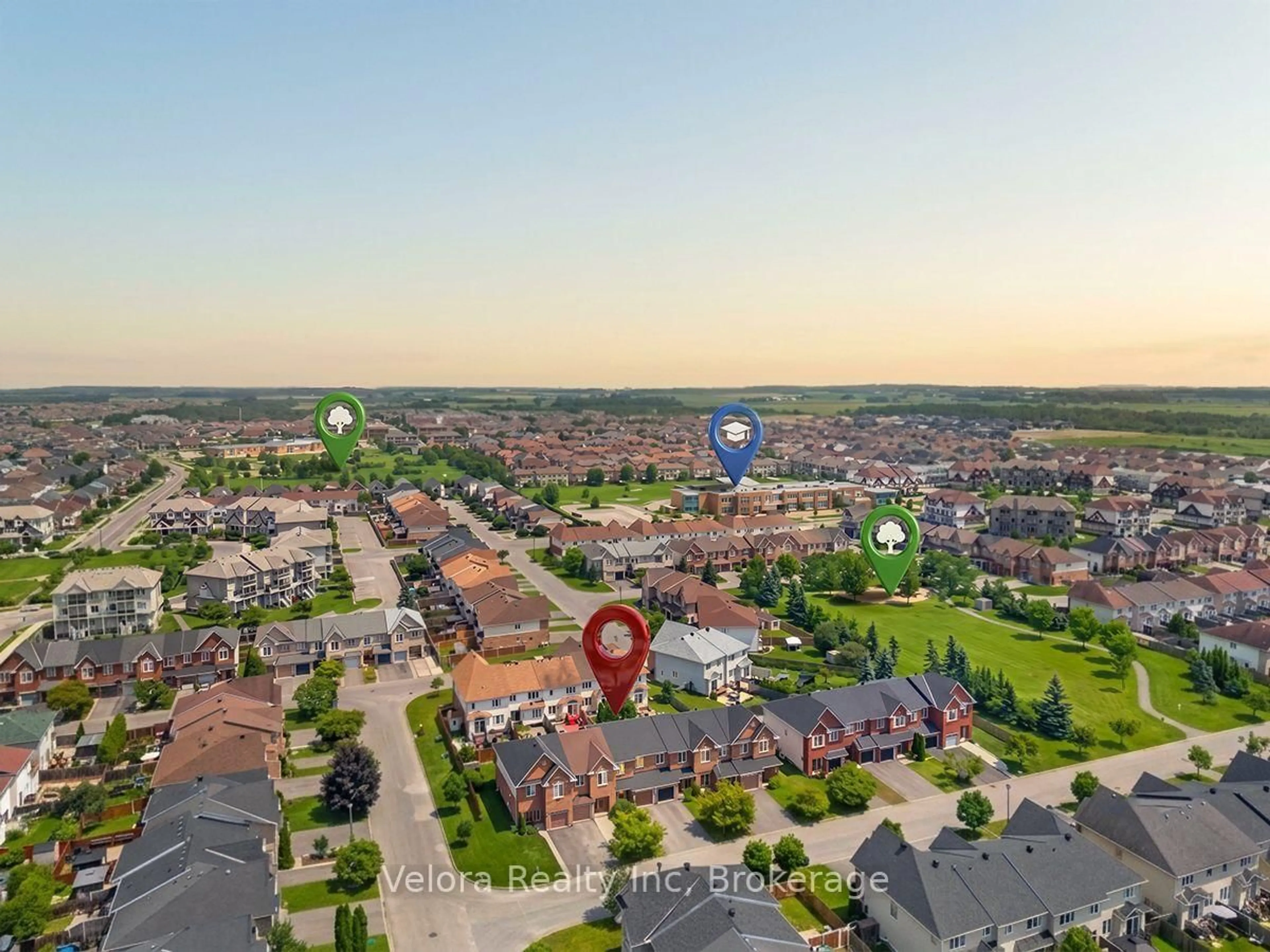 A pic from outside/outdoor area/front of a property/back of a property/a pic from drone, street for 404 Sparkman Ave, Ottawa Ontario K4A 0J1