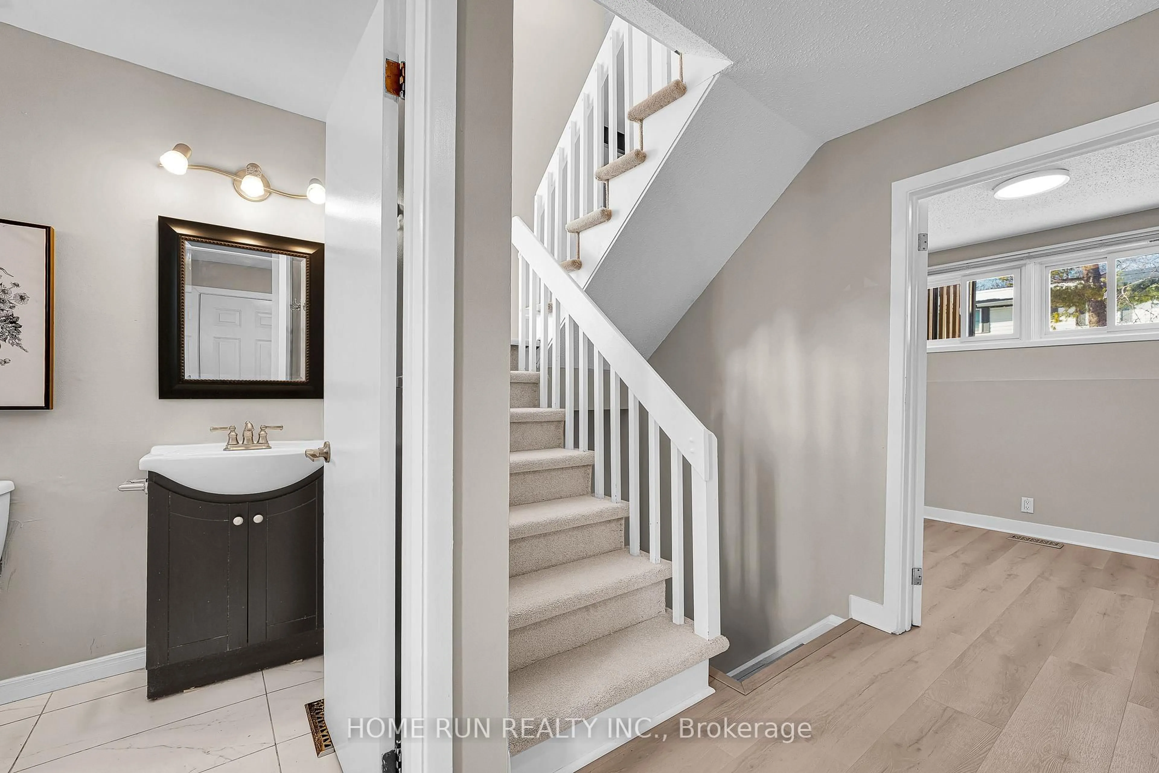 Unknown for 1259 Meadowlands Dr, Ottawa Ontario K2E 6K4