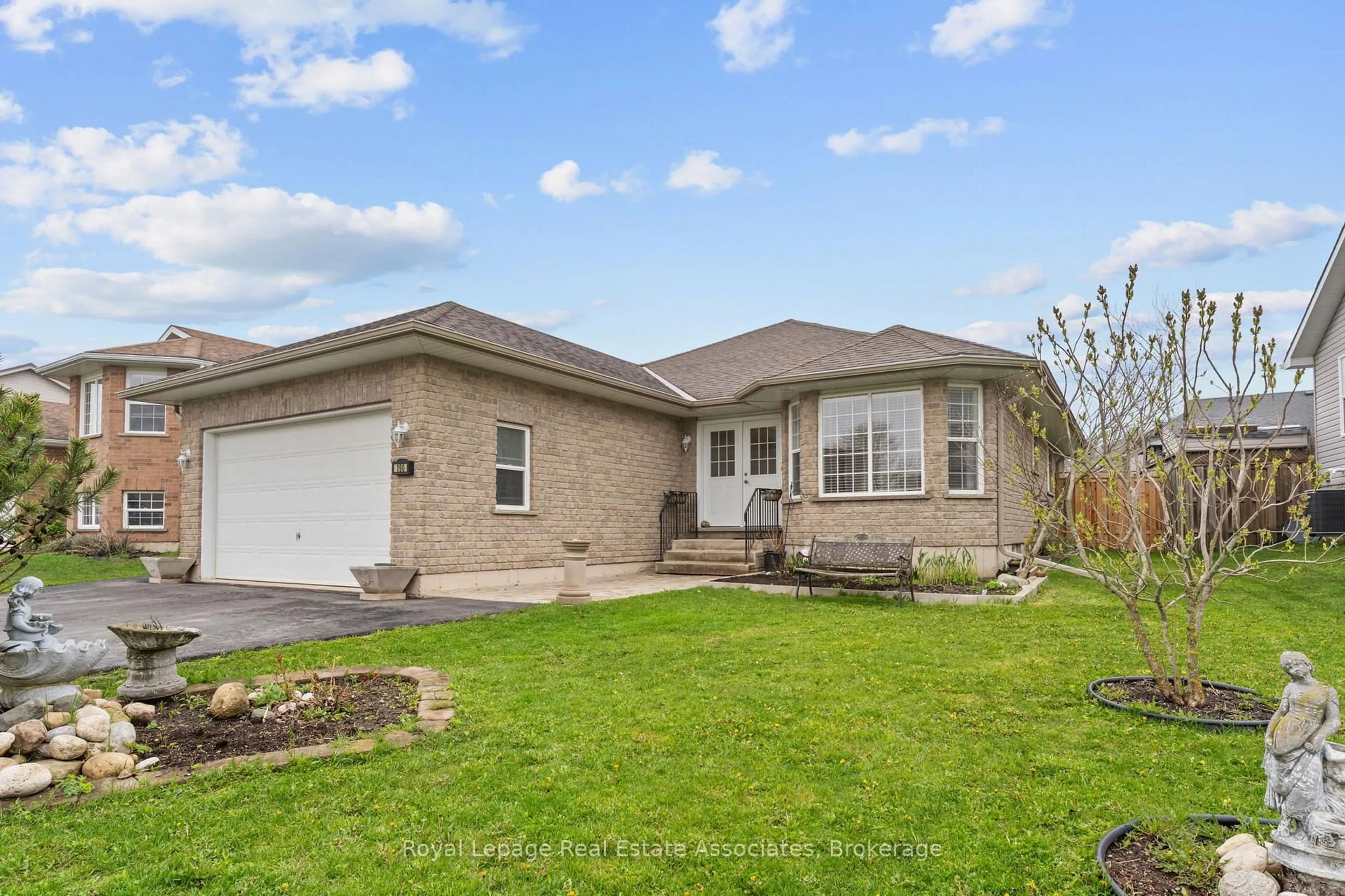 Home with brick exterior material, street for 190 Sheffield St, Southgate Ontario N0C 1B0