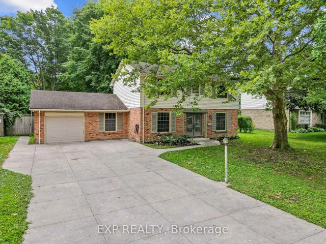 42 Queen Mary Cres, London North 3