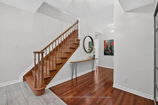 190 Hawthorne Ave, Ottawa 5