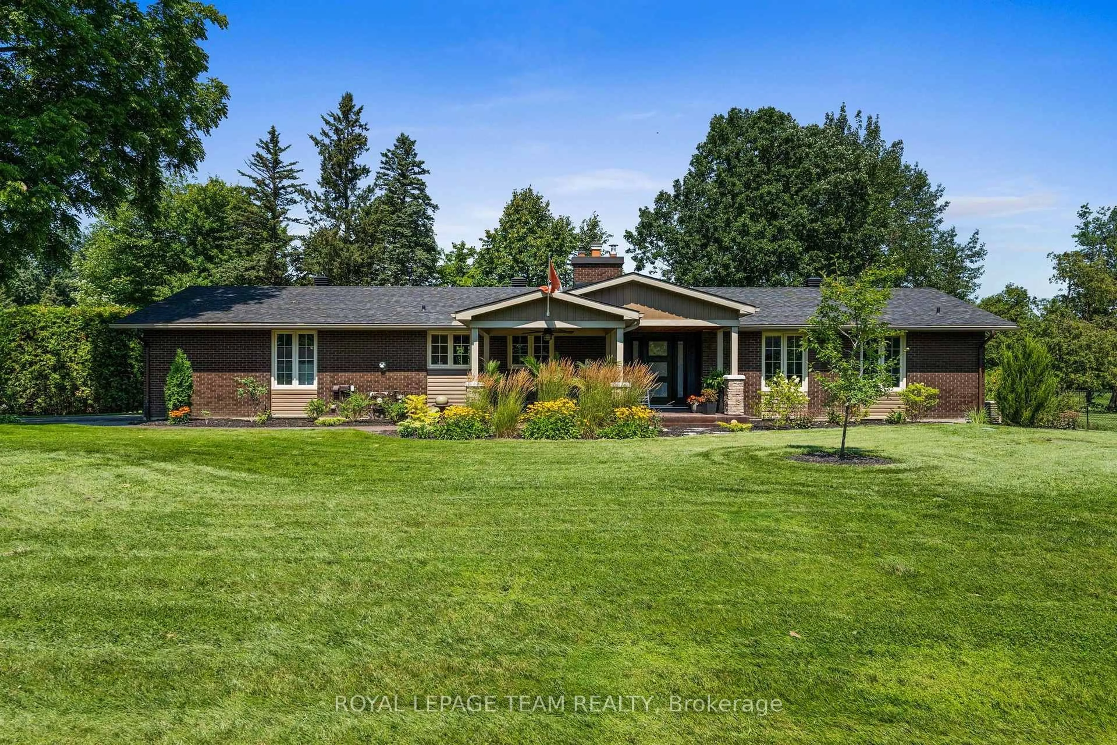 Unknown for 1279 Fairway Dr, Manotick Ontario K4M 1B3