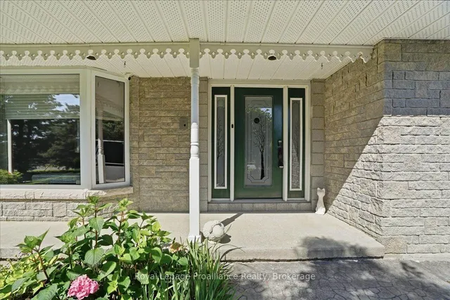 12 Experimental Farm Rd, Trenton 4