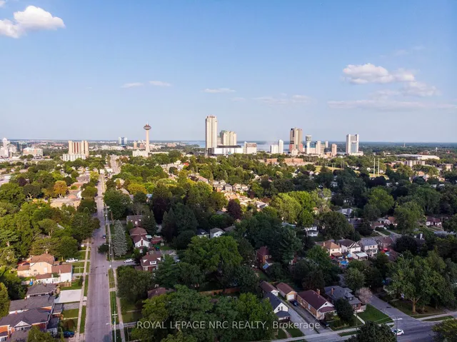 6255 Culp St, Niagara Falls 2