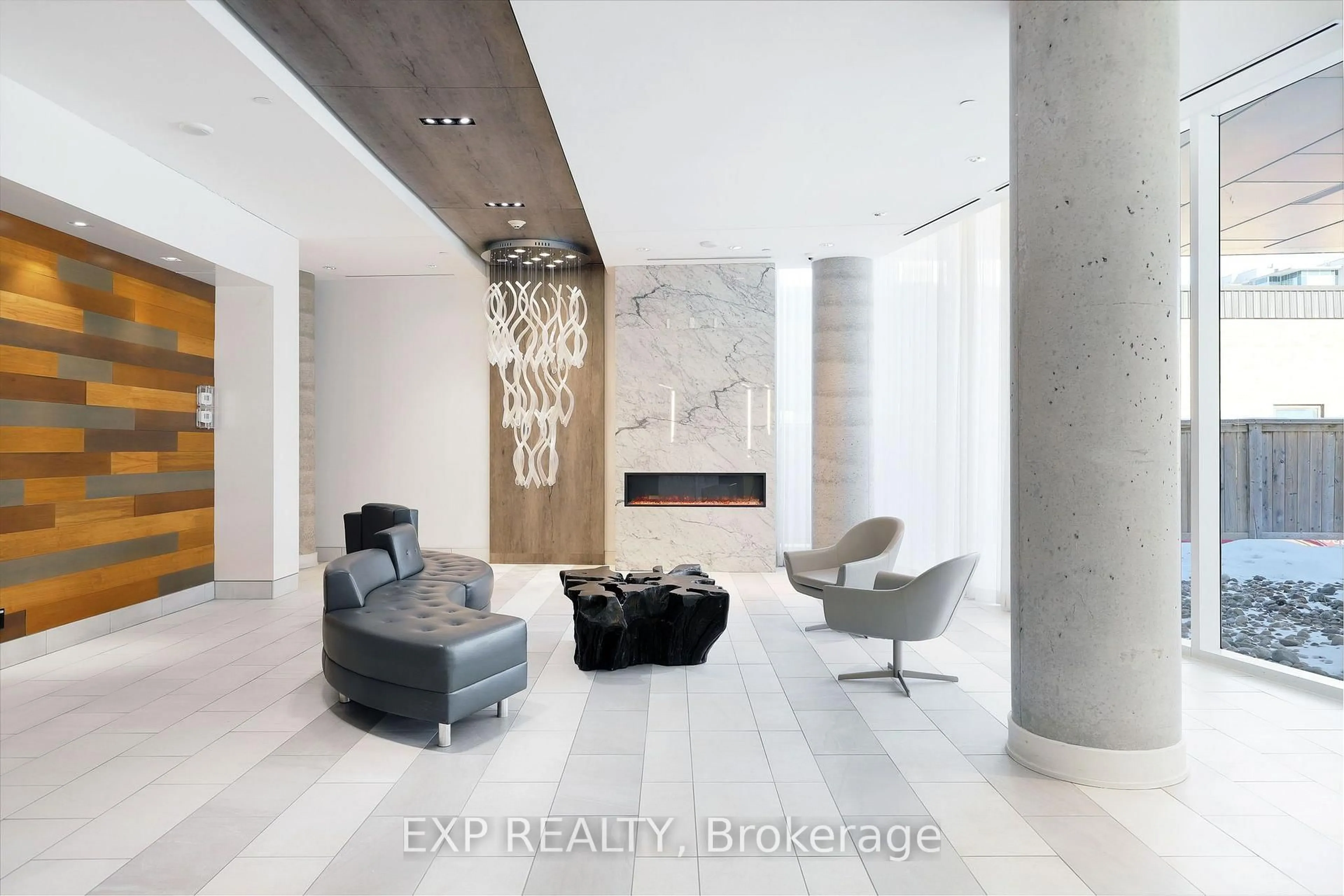 Lobby for 485 Richmond Rd, Ottawa Ontario K2A 3W9