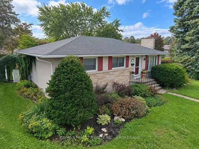 58 Princeton Pl, Loyalist 2