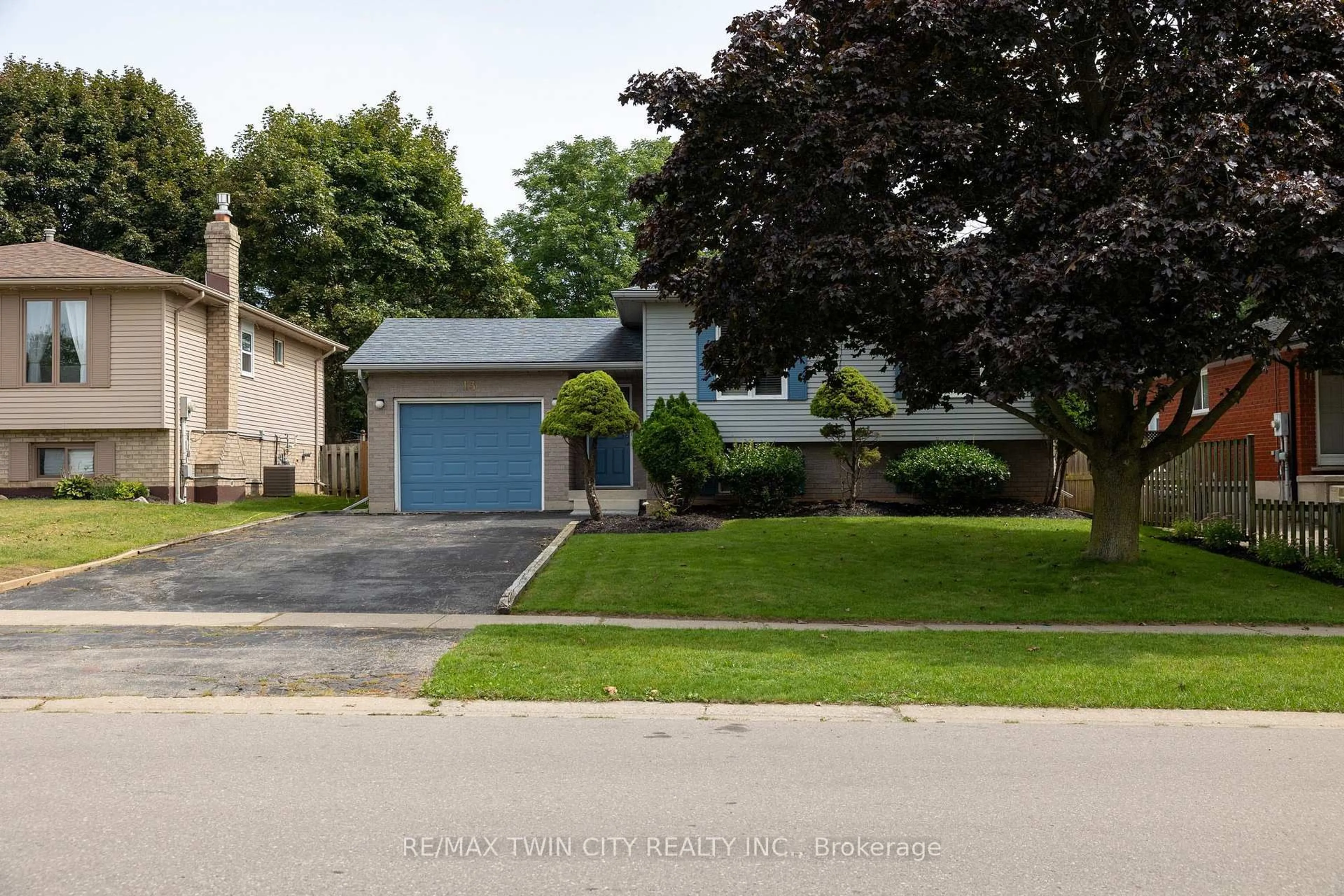 Unknown for 13 FOREST Dr, Brant Ontario N3L 3L2