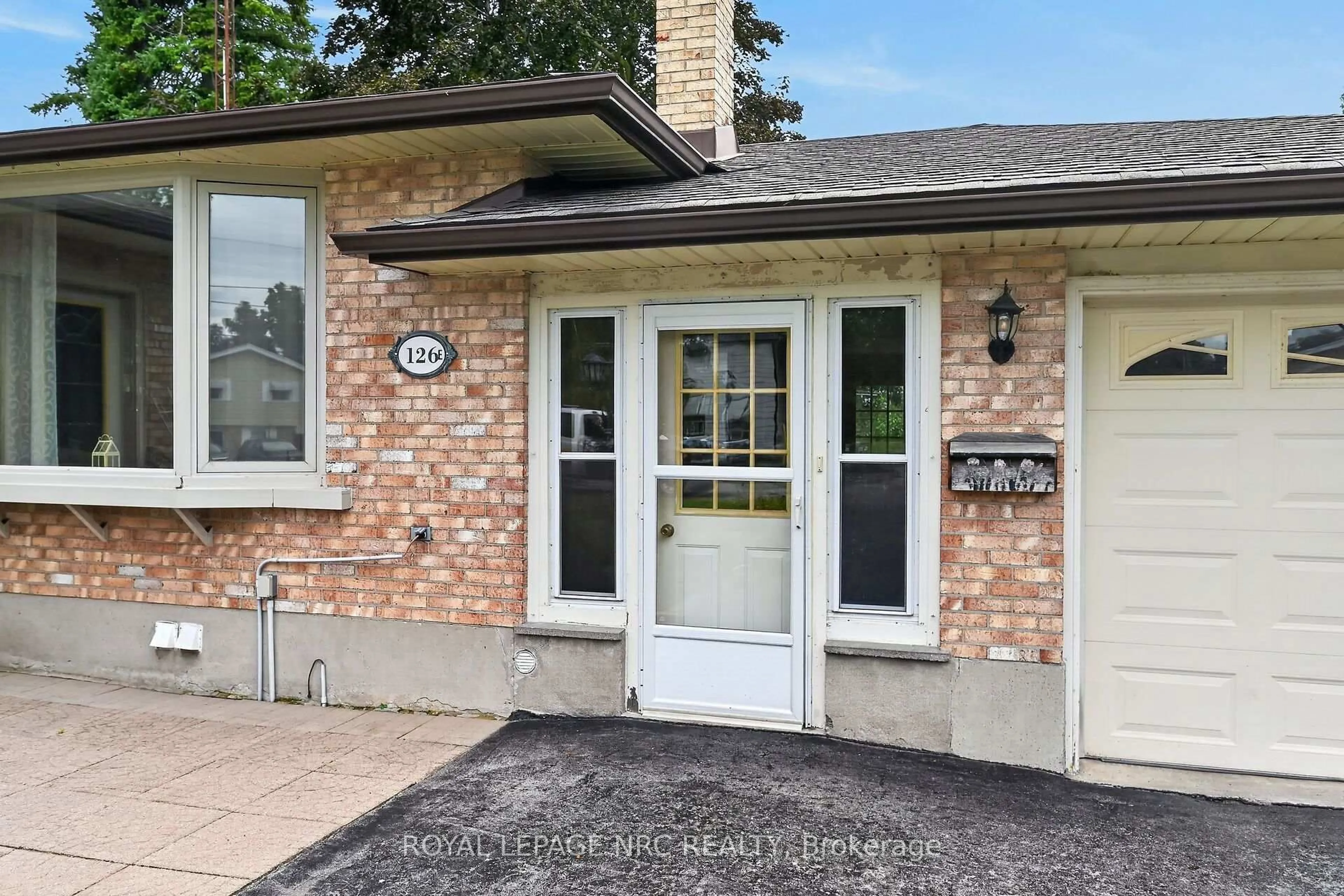 Home with brick exterior material, street for 126 Concession Rd, Haldimand Ontario N1A 1A1