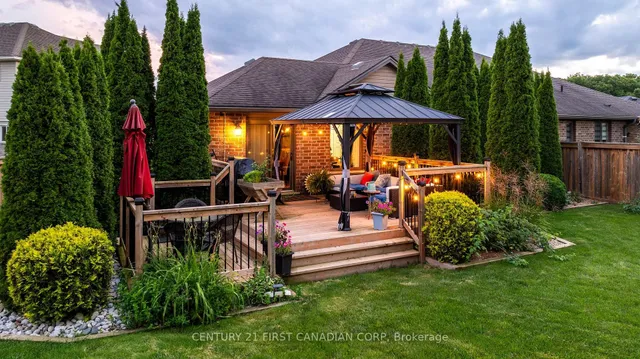 26 Cardinal Crt, St. Thomas 3