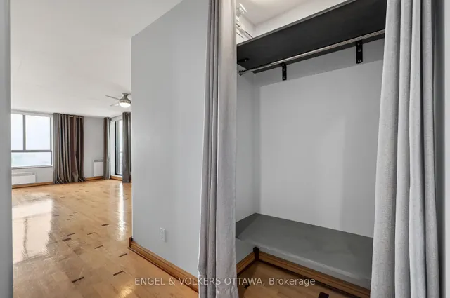 475 Laurier Ave #1007, Ottawa 5
