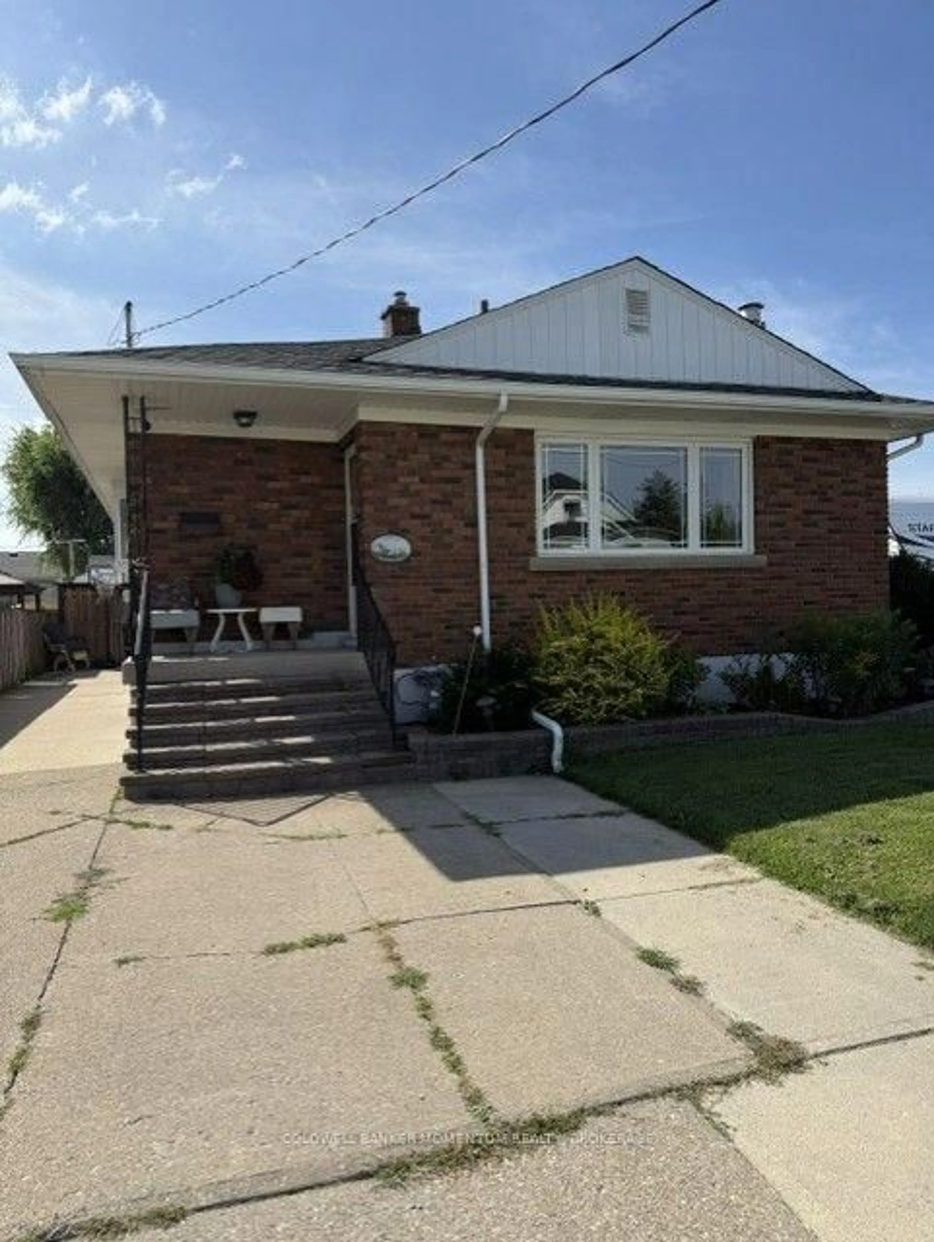 Unknown for 51 Martin St, Thorold Ontario L2V 3X3
