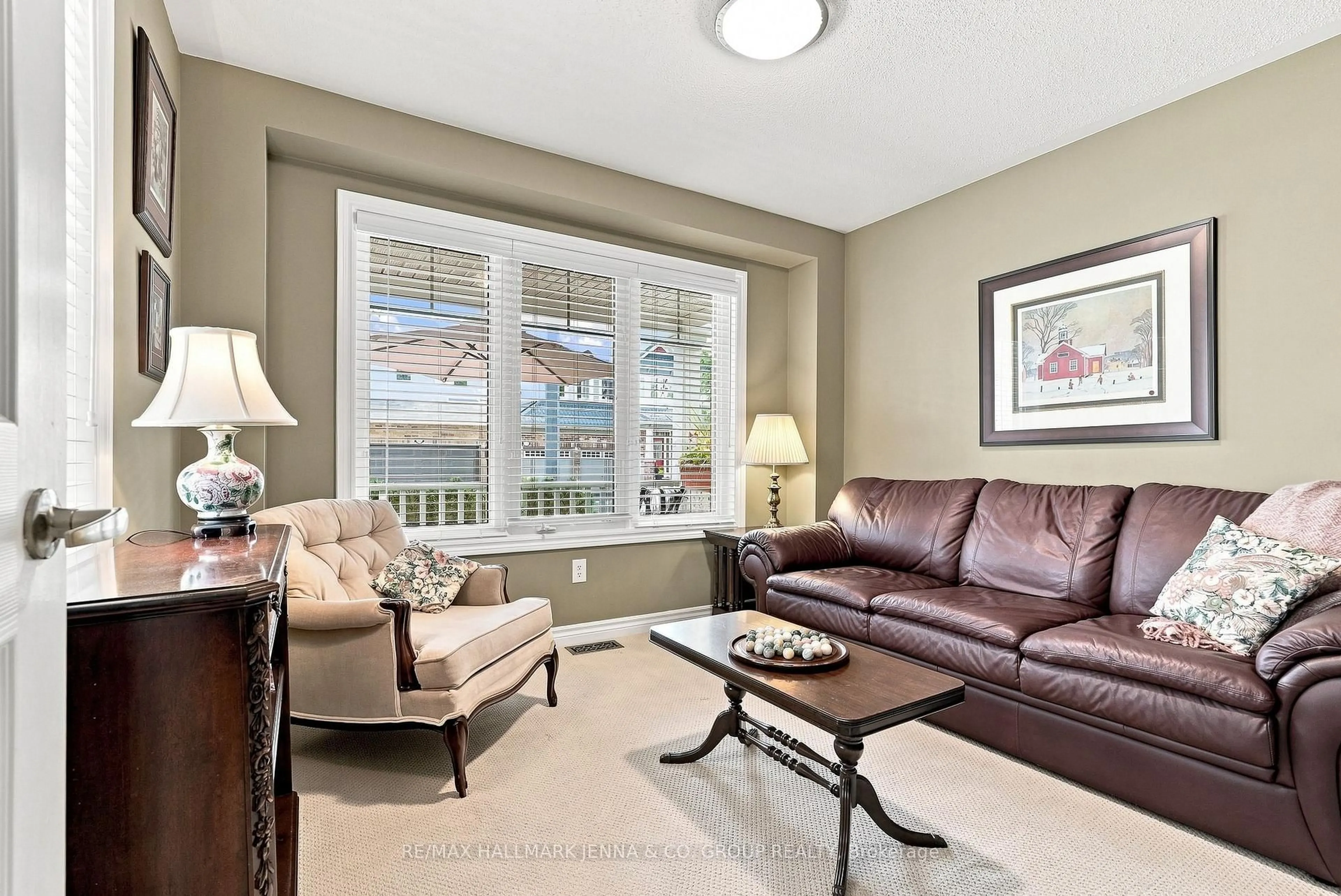 Living room with furniture, unknown for 2636 Fallingwater Circ, Ottawa Ontario K2J 0R7