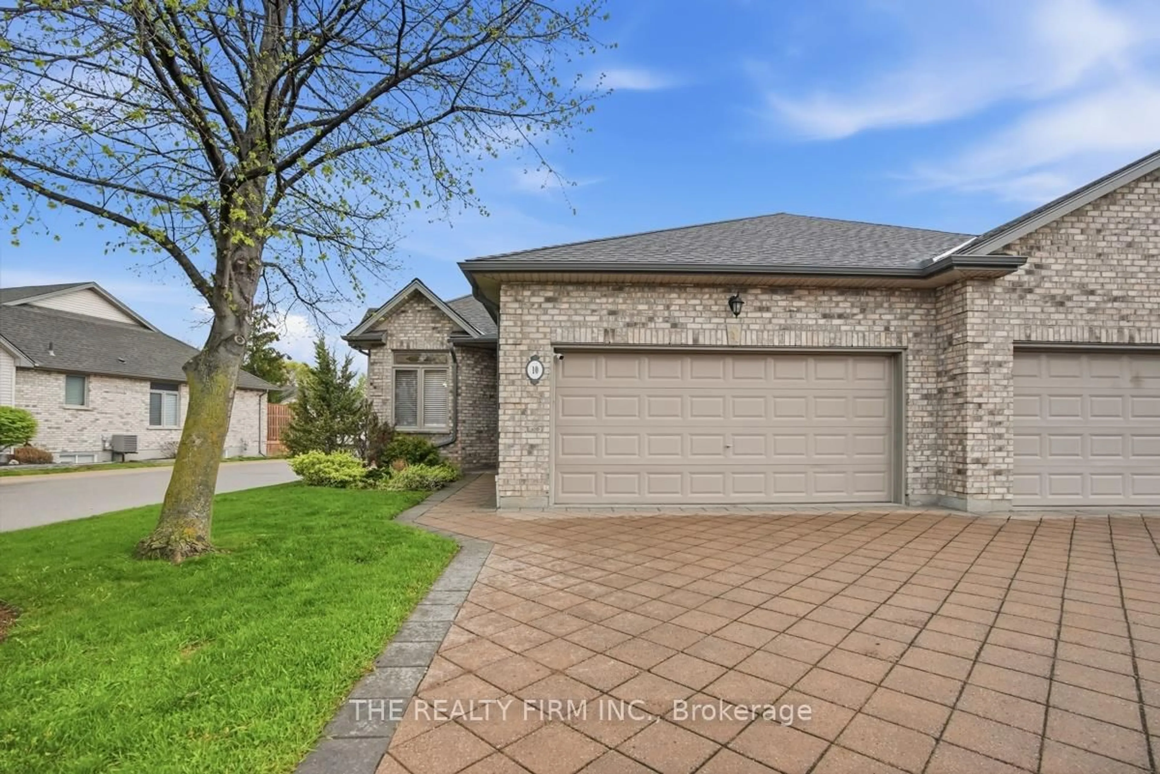 Home with brick exterior material, street for 44 Edgevalley Rd #10, London East Ontario N5Y 5P6
