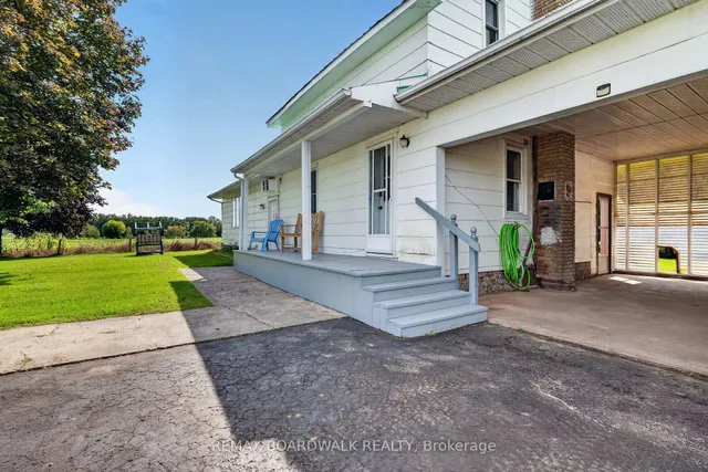 2450 Tolmies Corners Rd, North Stormont 4