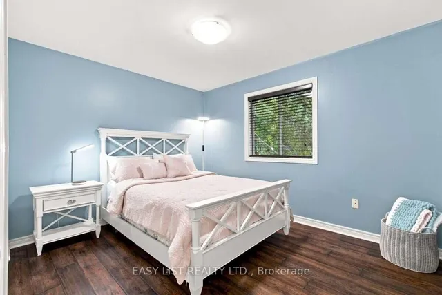 5929 Rosewood Cres, LaSalle 4
