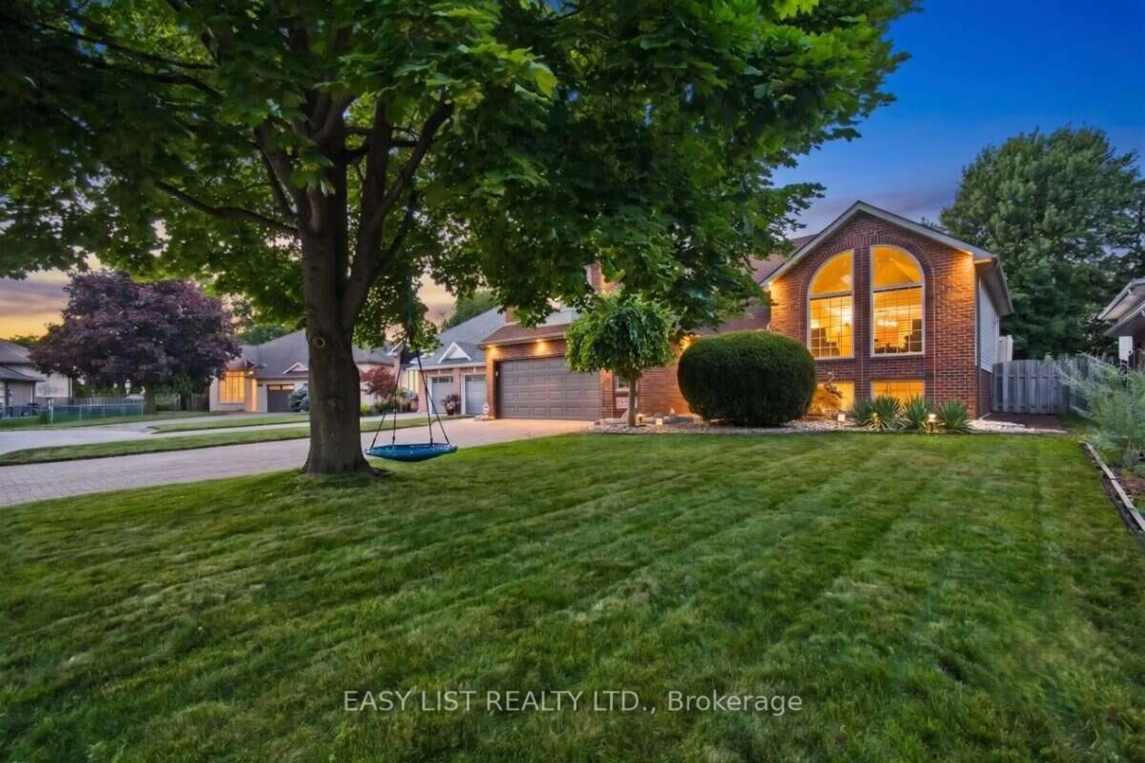 Unknown for 5929 Rosewood Cres, LaSalle Ontario N9J 3L7