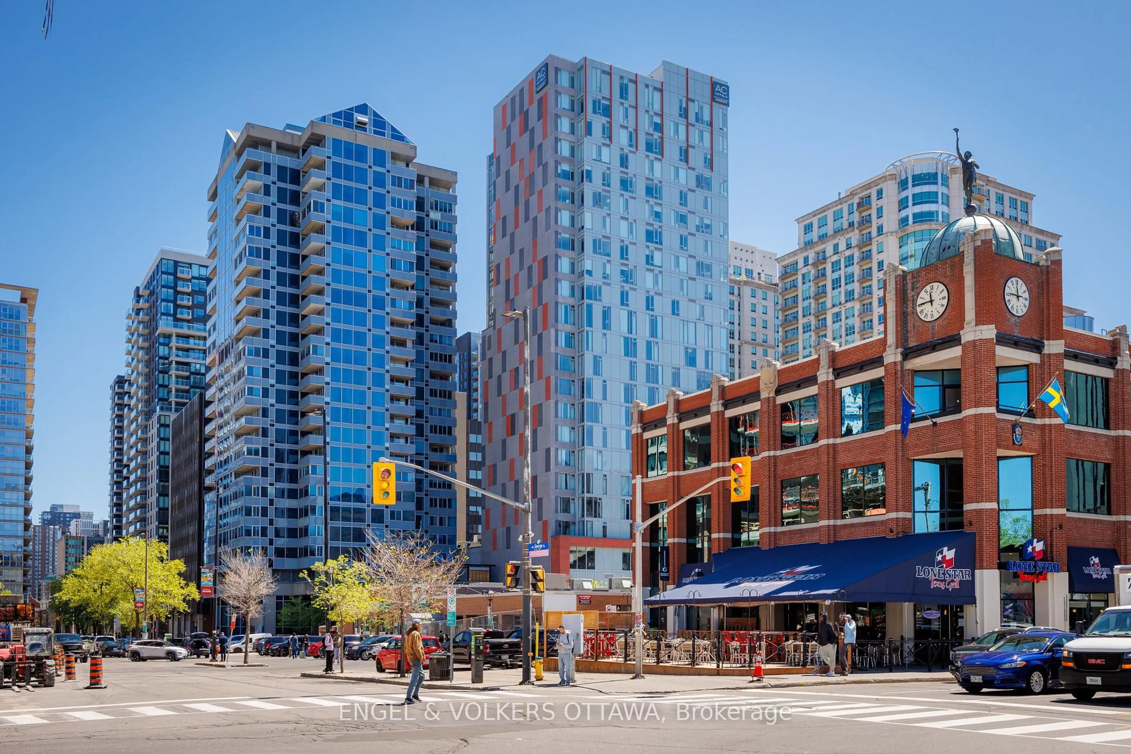 Patio, street for 160 George St #2404, Ottawa Ontario K1N 9M2
